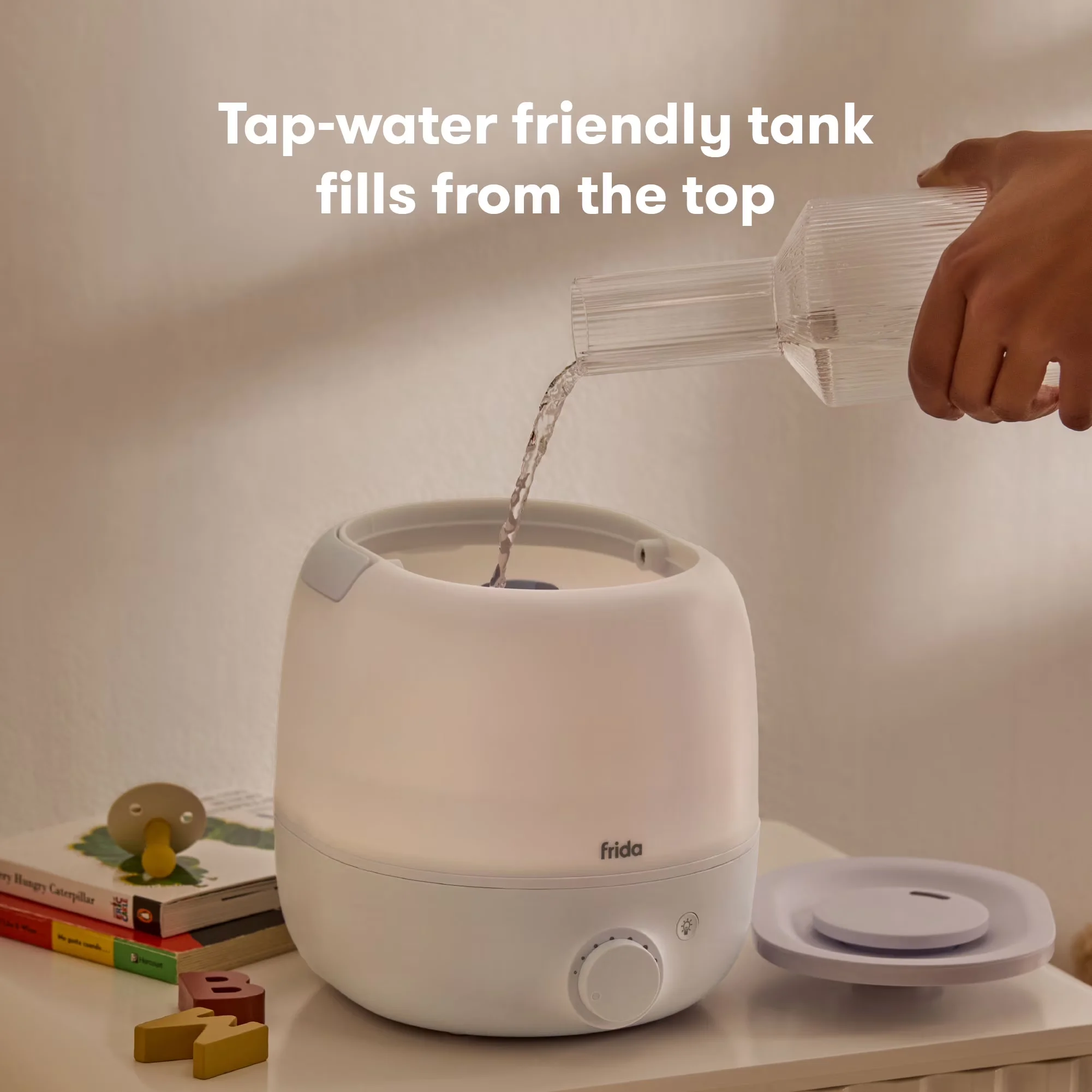 Efficient Humidifier with Automatic Shut-Off, Water Level Indicator - Plastic Model 83A1CA