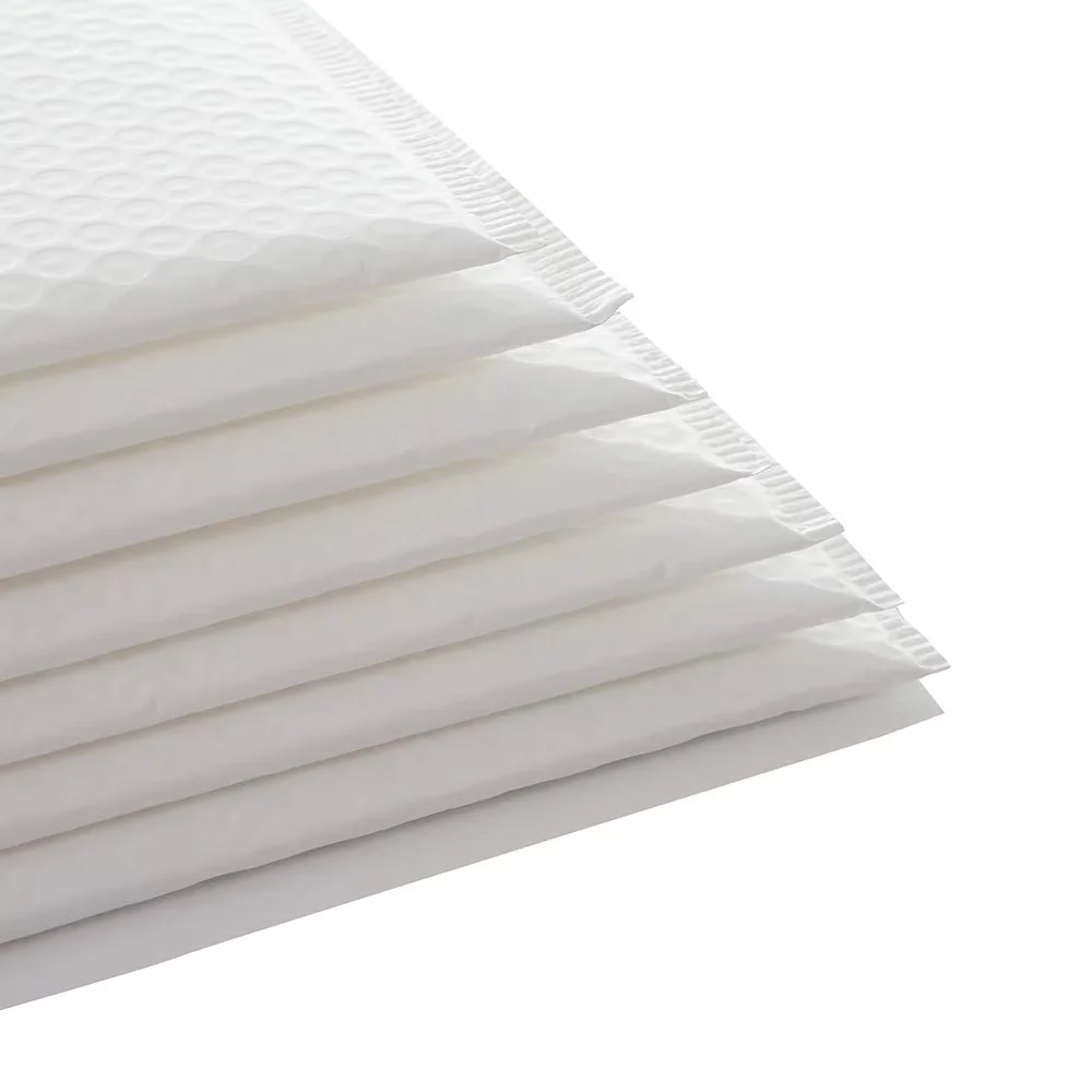 Reliable Moving with Specifications:, Type: Poly Bubble Mailers - White Model 9479D7