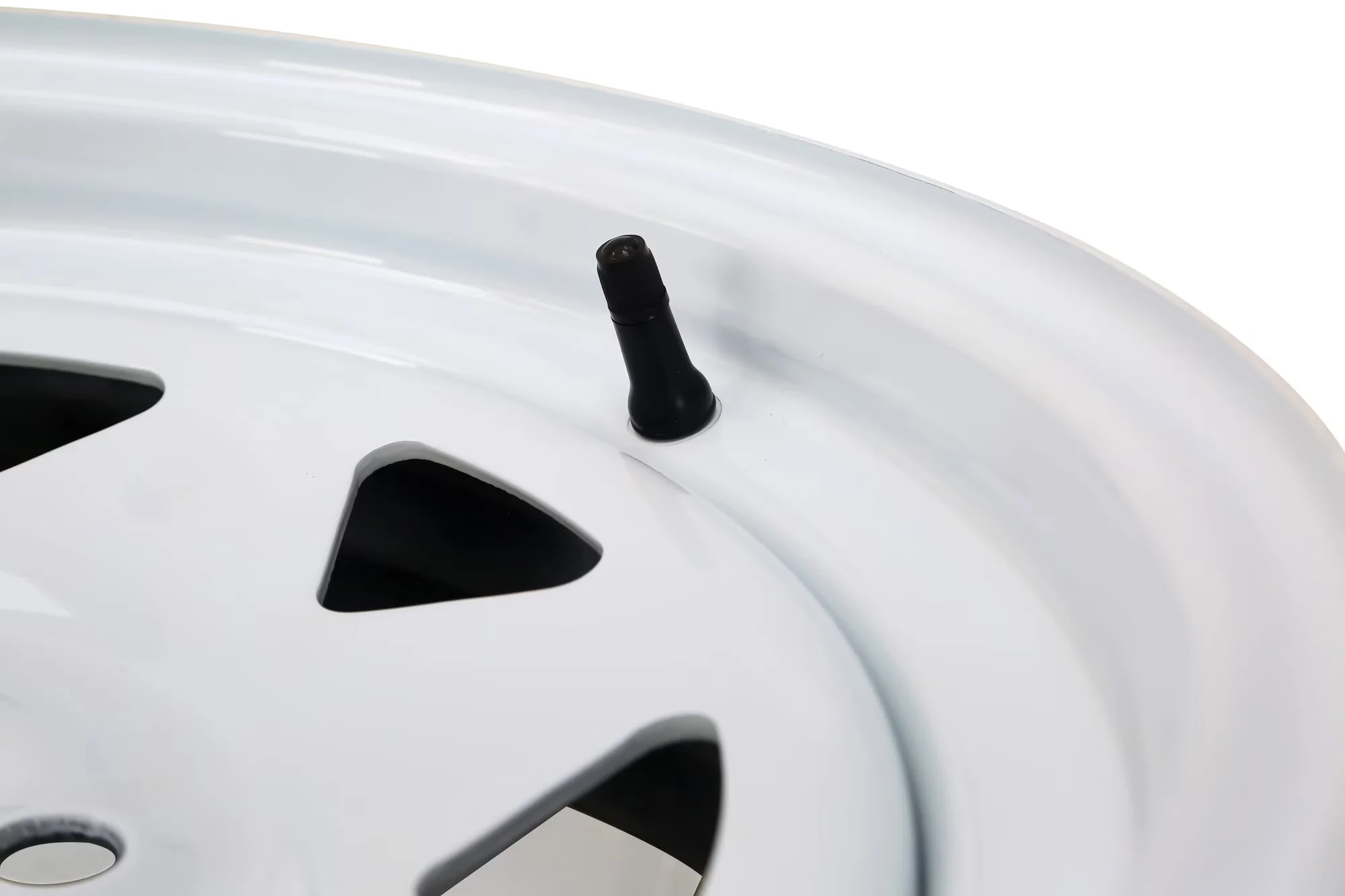 Essential Wheels And Rim with Bolt Pattern:5 Lug on 5", Center bore diameter:3.19 in, Offset: 0, Wheel size:15 x 5 - Stainless Steel... Model 9C7A75