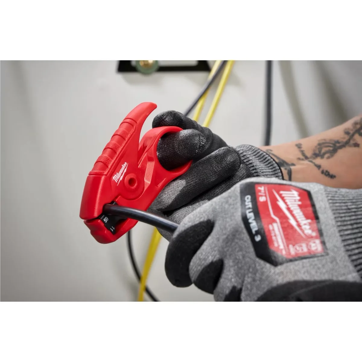 Hand Tool Stylish with VERSATILE, QUICK STRIPS, Coax Stripper, Fast 2 Level Prep 1/4" and 1/4" - Black Model 282D3E