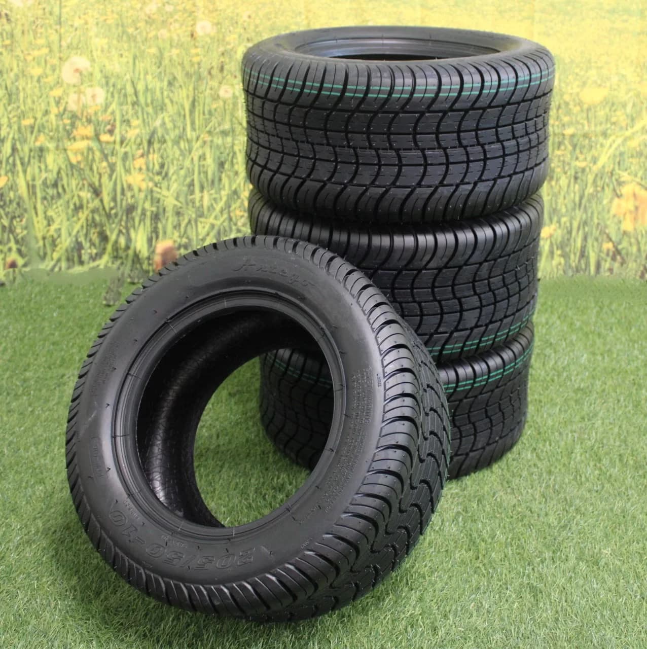 Professional Golf Cart Tire with 205/50-10 4 Ply 4 Count - Durable Build Model 006176