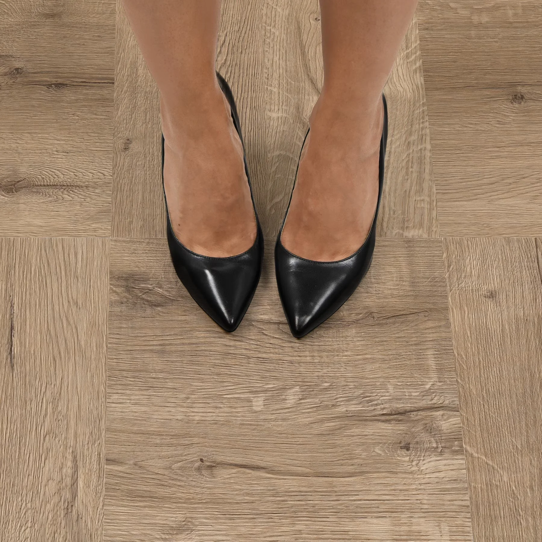 Modern Grey Vinyl Flooring Vinyl Plank Flooring with Water-Resistant, Easy Installation - Virgin Vinyl Brown Model F1911A