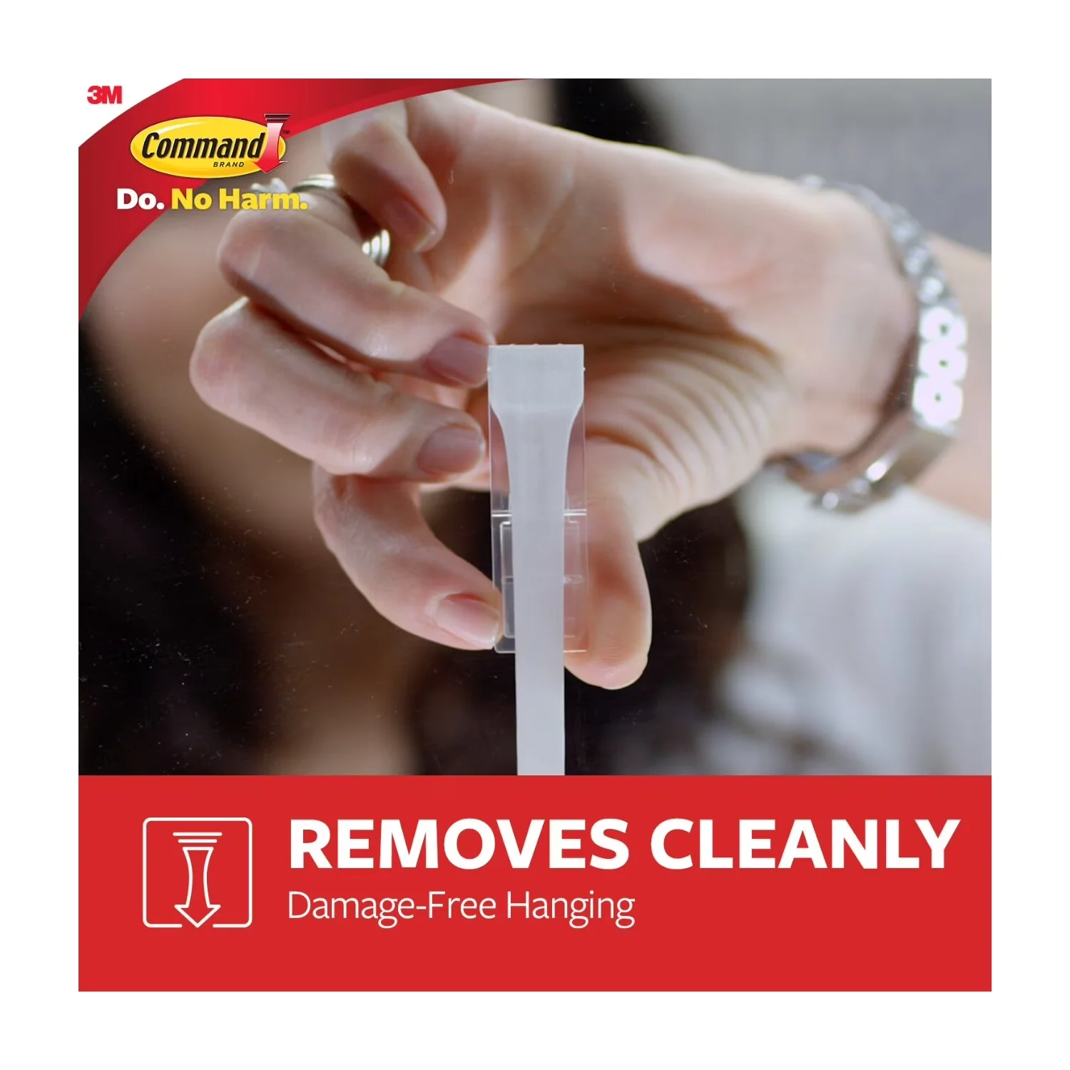 Classic Damage-Free Hanging with Easy Installation, Medium Refill Adhesive Strips - Foam White Model 299DC4