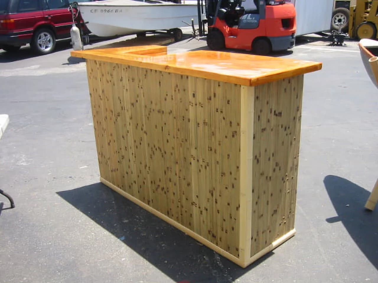 Sleek Building Material with Stain Resistant, Held together with cotton cloth back - 4' H x 8' L Model 5E11CE