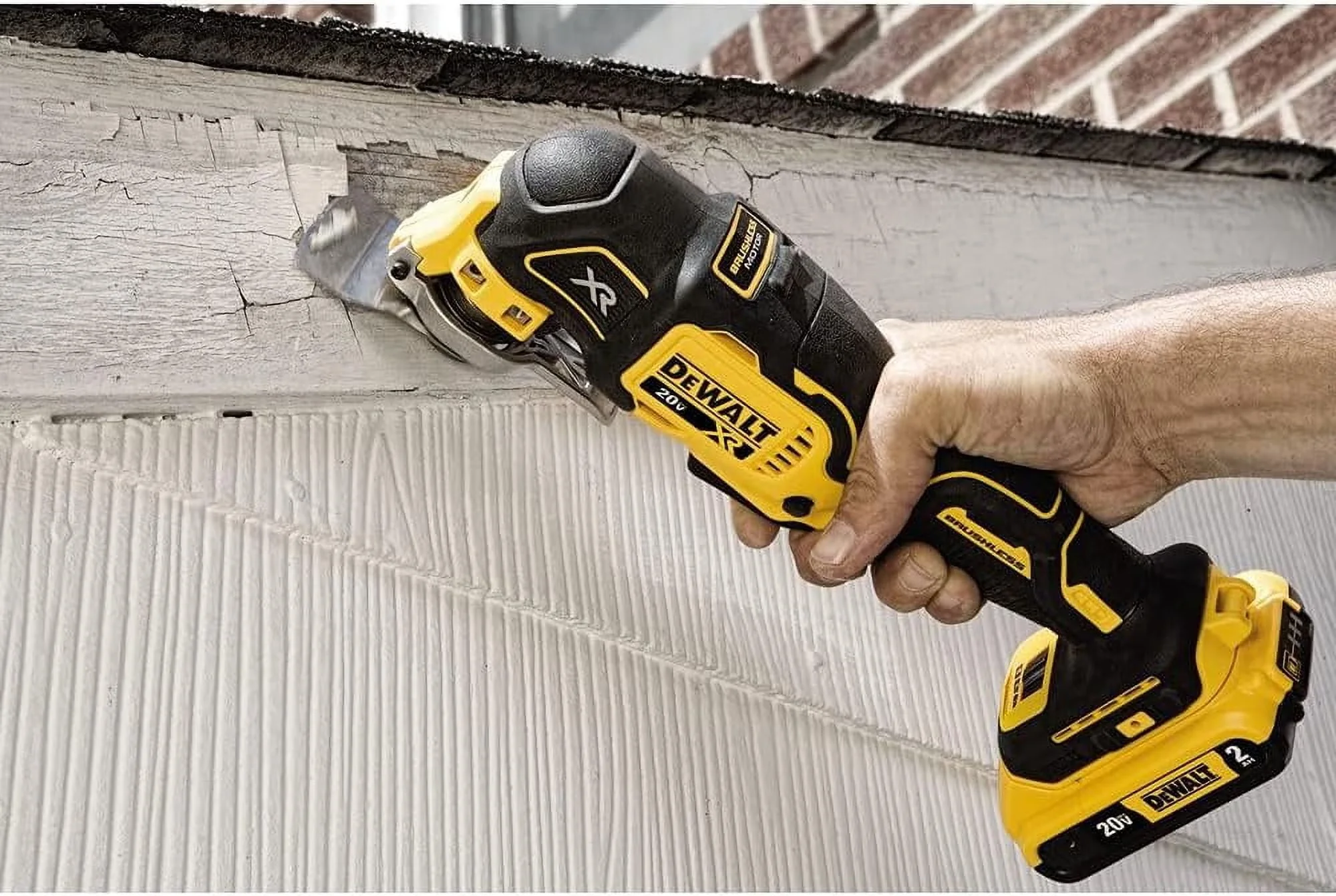 Durable Woodworking with Battery, 20V, 20V Max XR Oscillating Multi-Tool - Yellow Model 8BF862