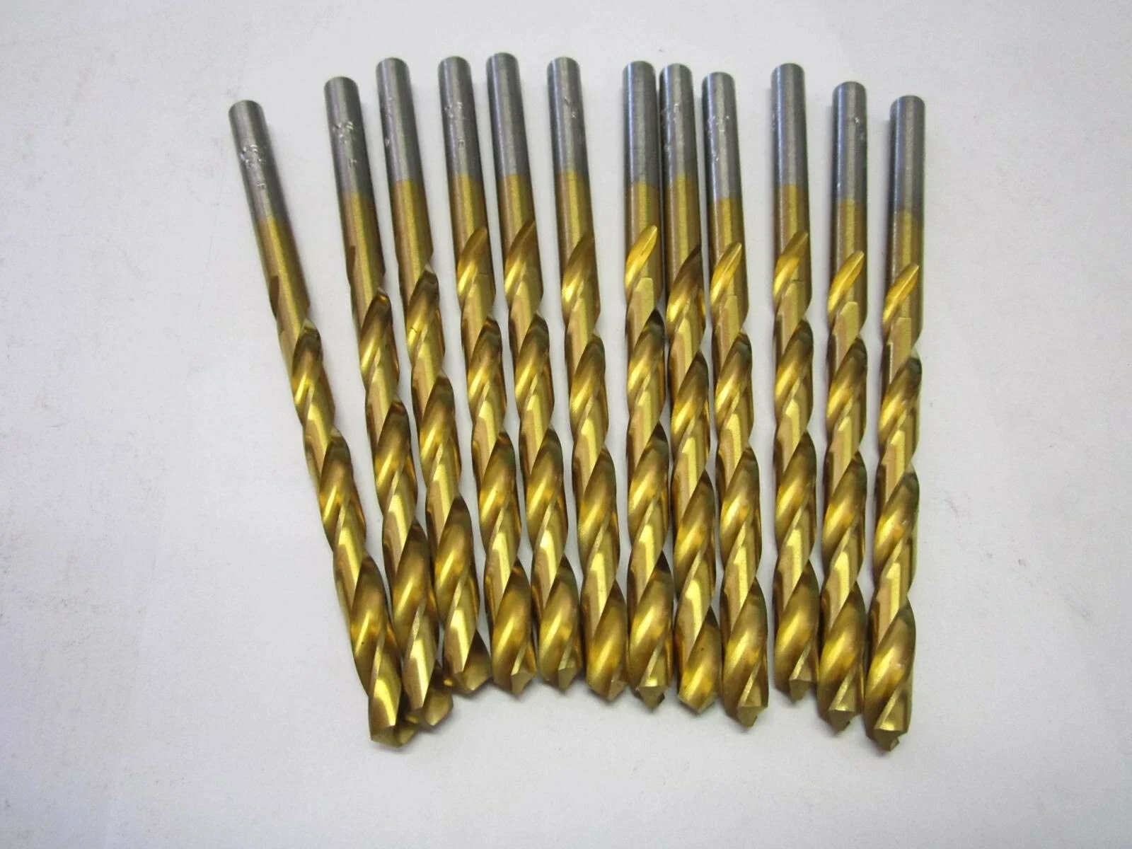 Durable Power Tool with 118 Degree Tin Straight Spiral, Useful for both indoor and outdoor use. - Model C51128