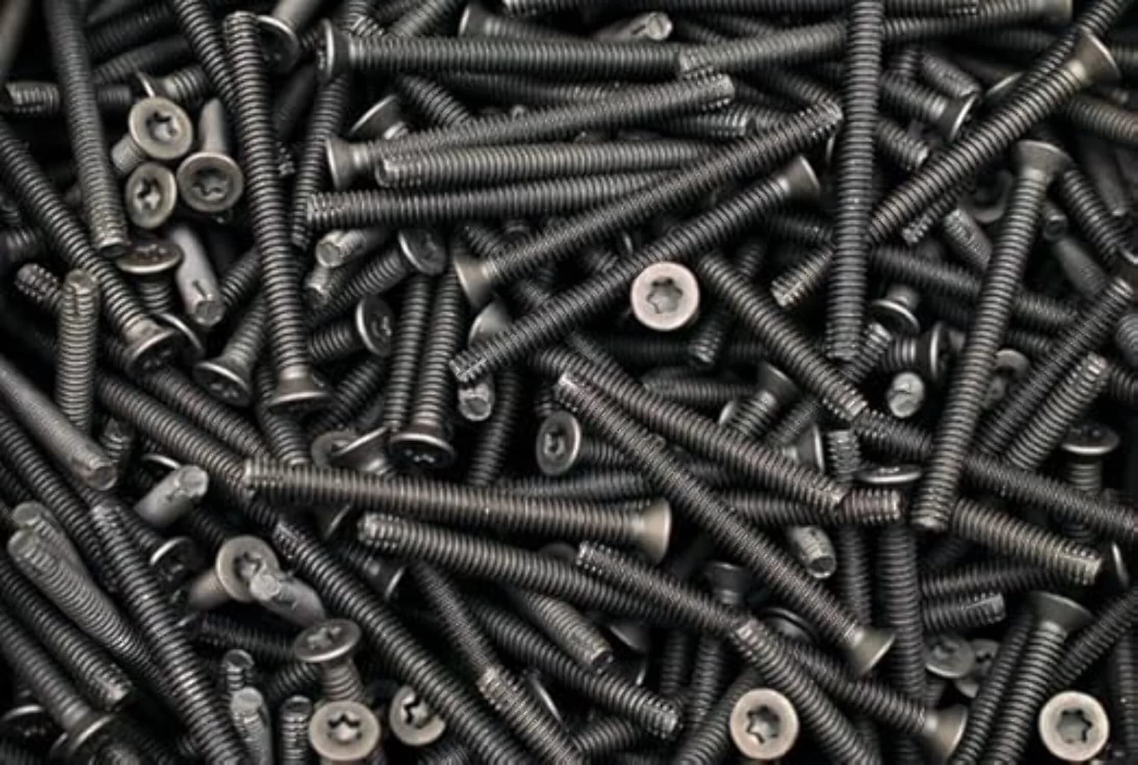 Sleek Fastener with Package Includes 100 Screws - Black Phosphate Black Model 67A1ED