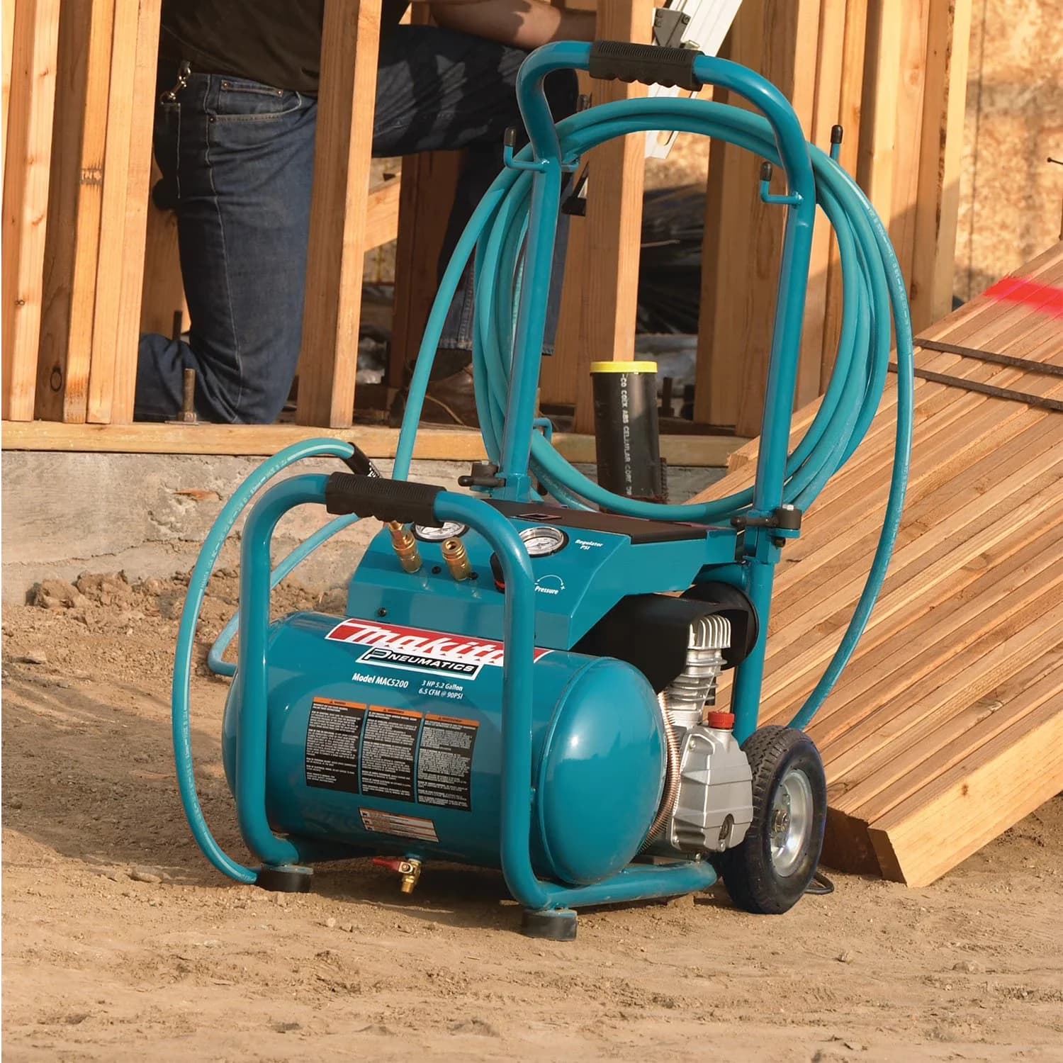 Versatile Air Tools Compressor with Portable, 3.0 HP - Metal/Plastic Black Model F550B0
