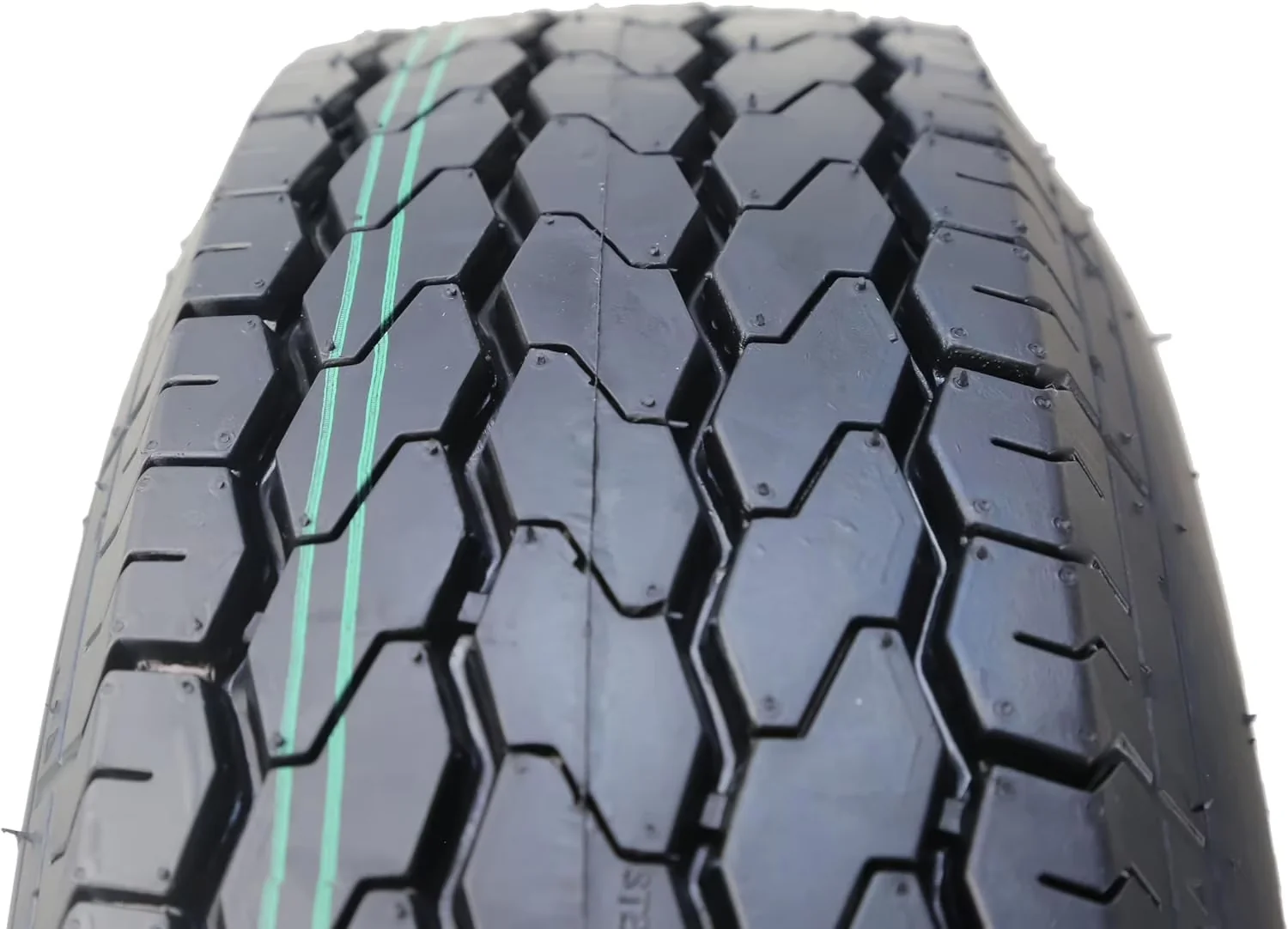 Innovative Trailer Tire with Durable Construction, Tread Type Regional - Model 0A4DFD