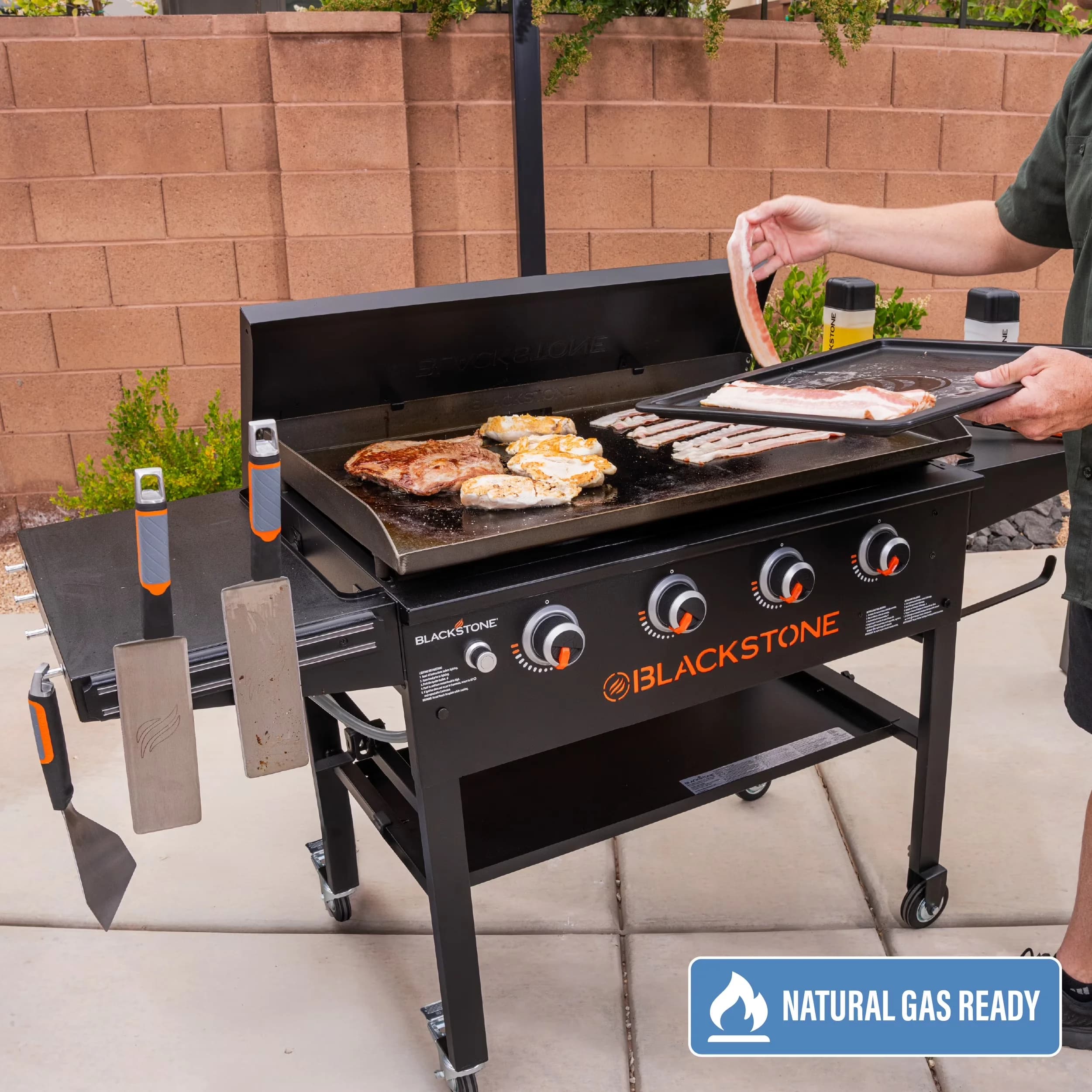 Versatile Flat Top Grill with Tool Holder, Hard Cover - Original - Ergonomic Design Model DFEF42