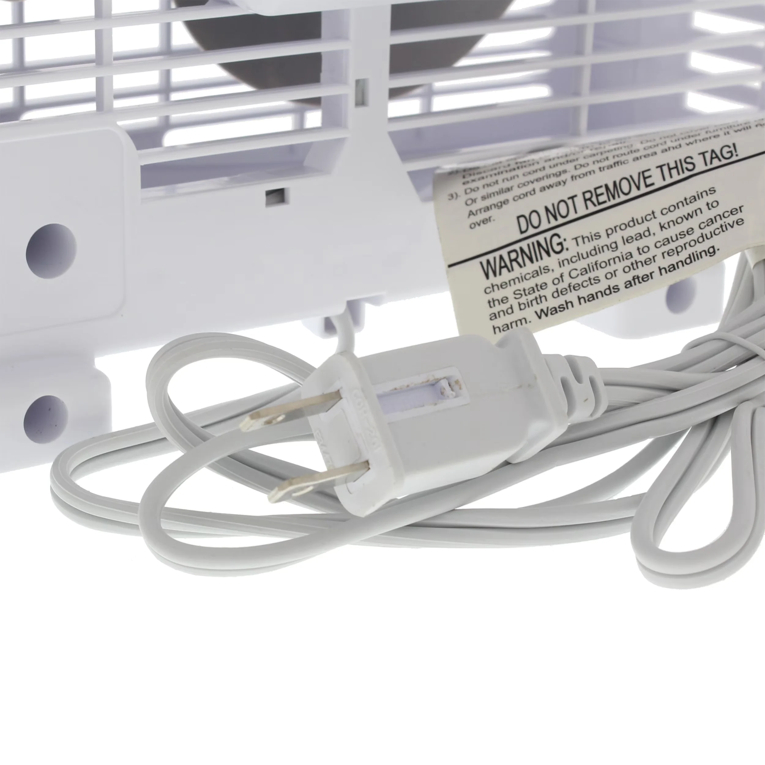 Versatile Fans In Cooling with White, Features a clean white finish. - White Model D6B5E8