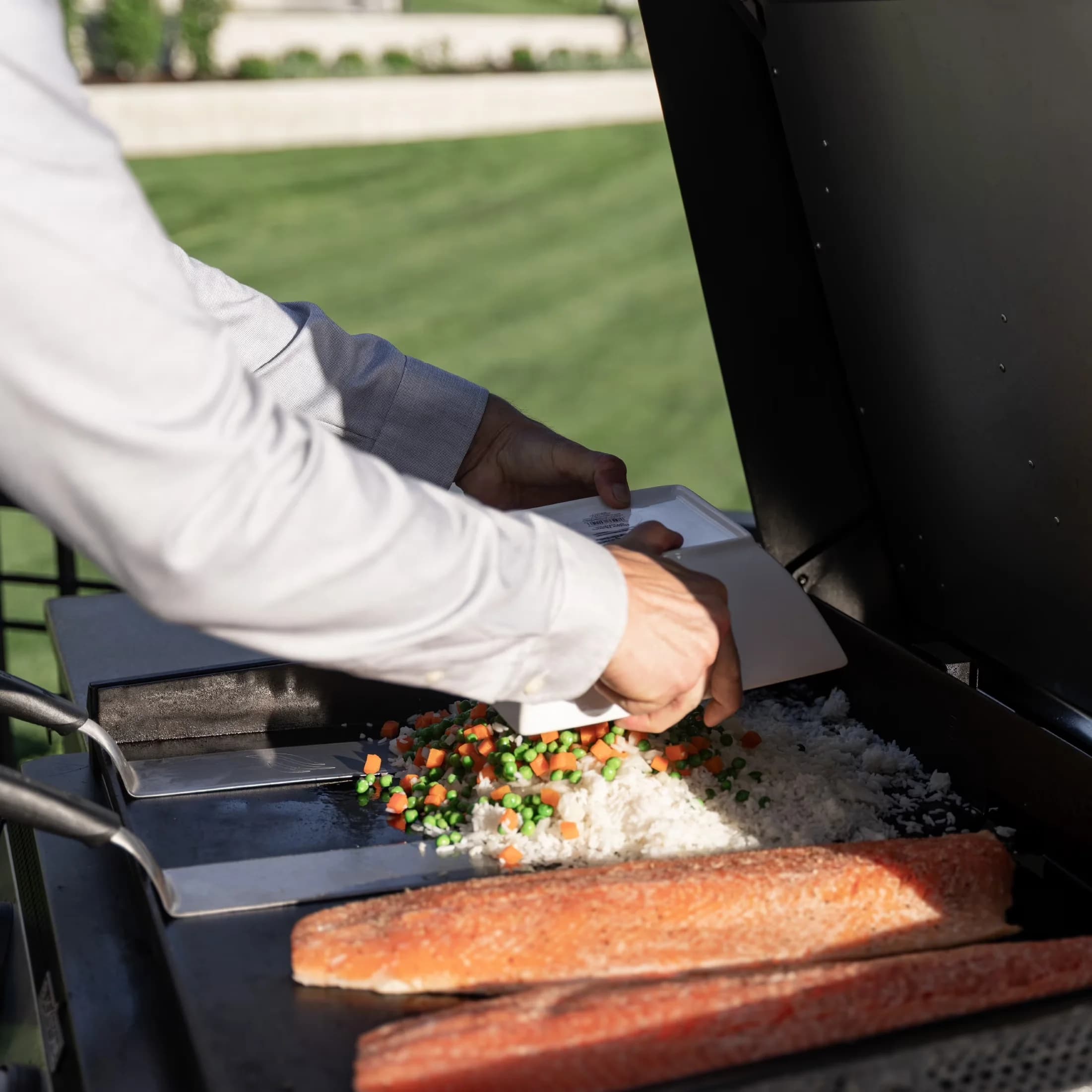 Versatile Flat Top Grill with Grease Pan, 3-Burner 28” XL Propane Drop-In Griddle - Silver Steel Model 025DF6