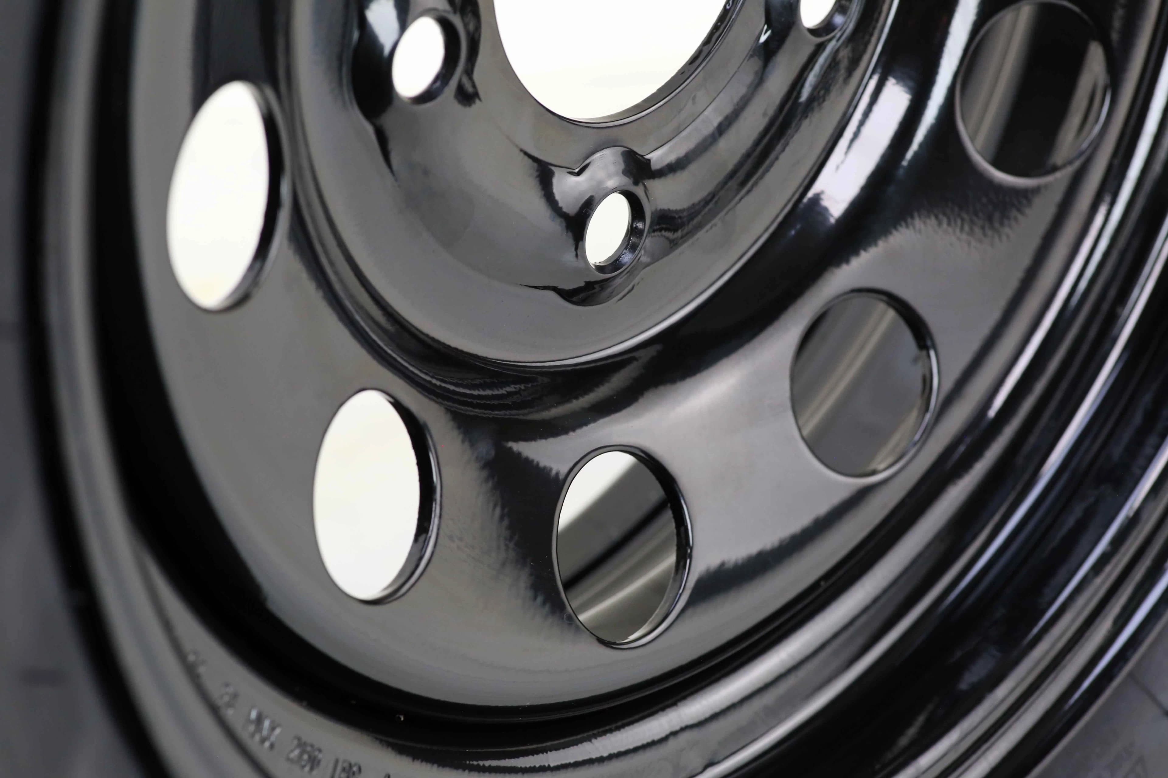 Trailer Tire Versatile with Durable Construction - ST205 - Ergonomic Design Model 058ABD