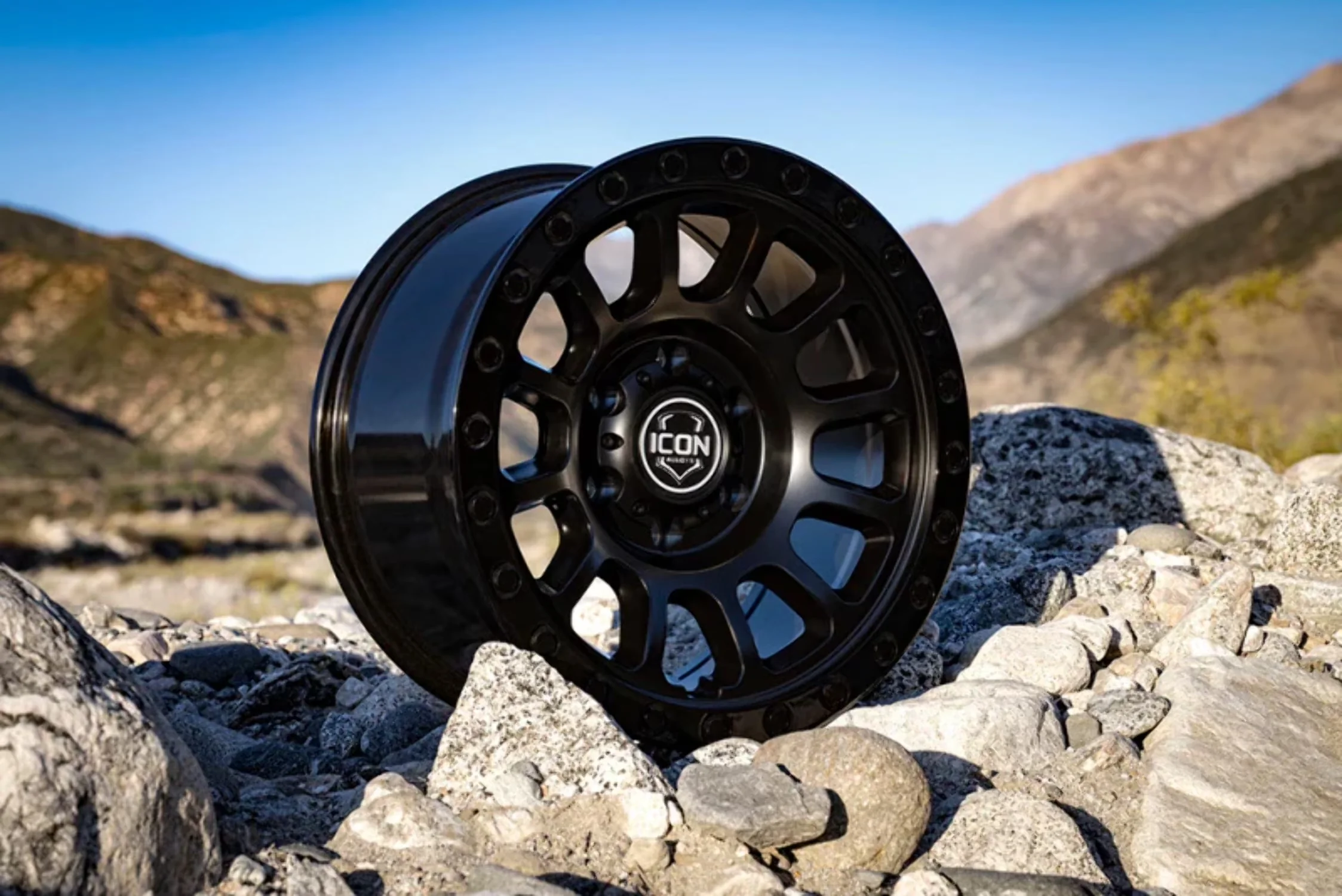 Wheels And Rim Quality - Cast Iron, Aluminum 75in - Ergonomic Design Model C856BA