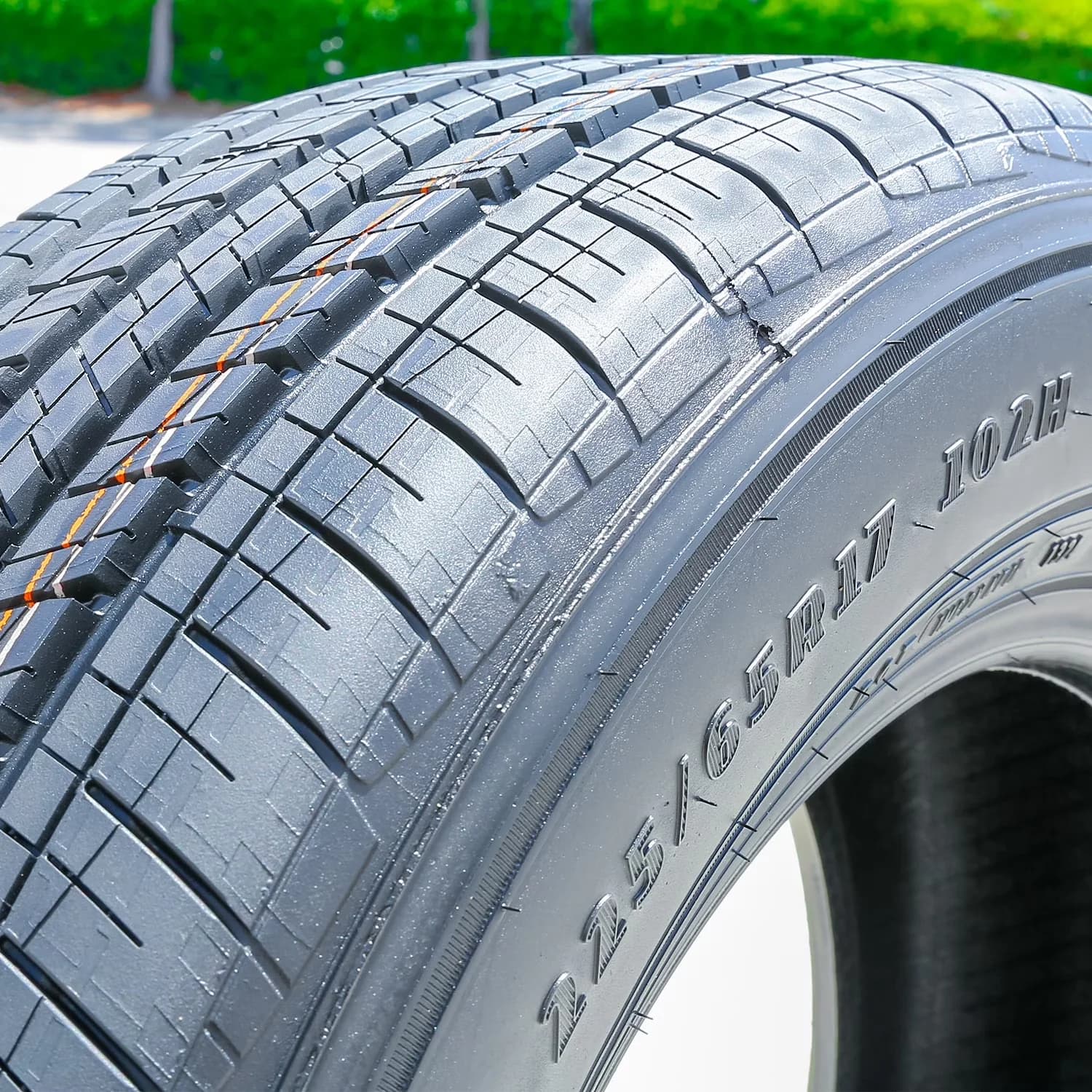 Suv Tire Premium with Wet Or Dry, Low Maintenance, 2015-17 Subaru Outback 3.6R Touring - Model 50C56E