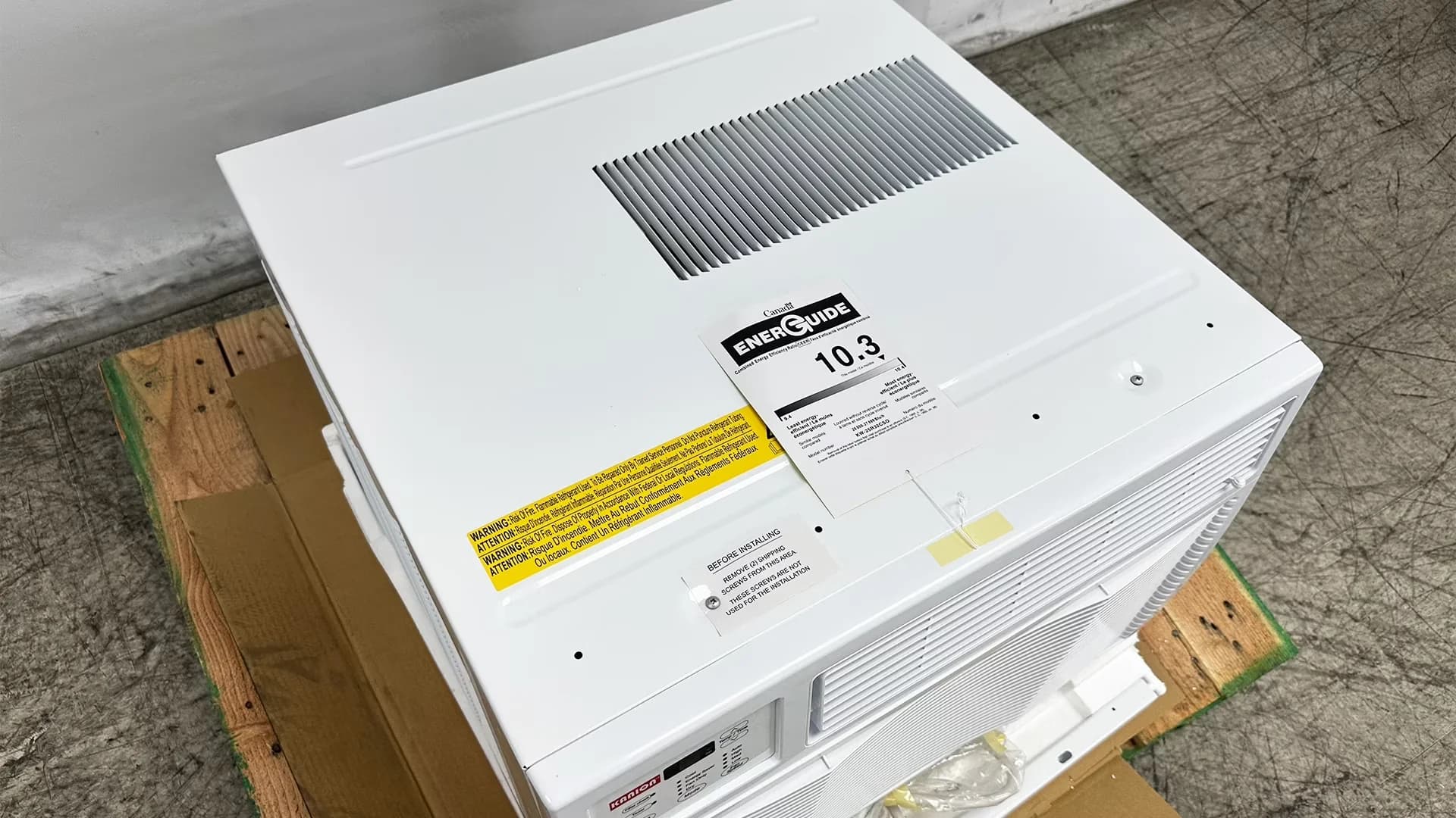 Air Conditioner Essential with 25000 BTU, 25,000 BTU cooling capacity for Rooms - Model 59AB07