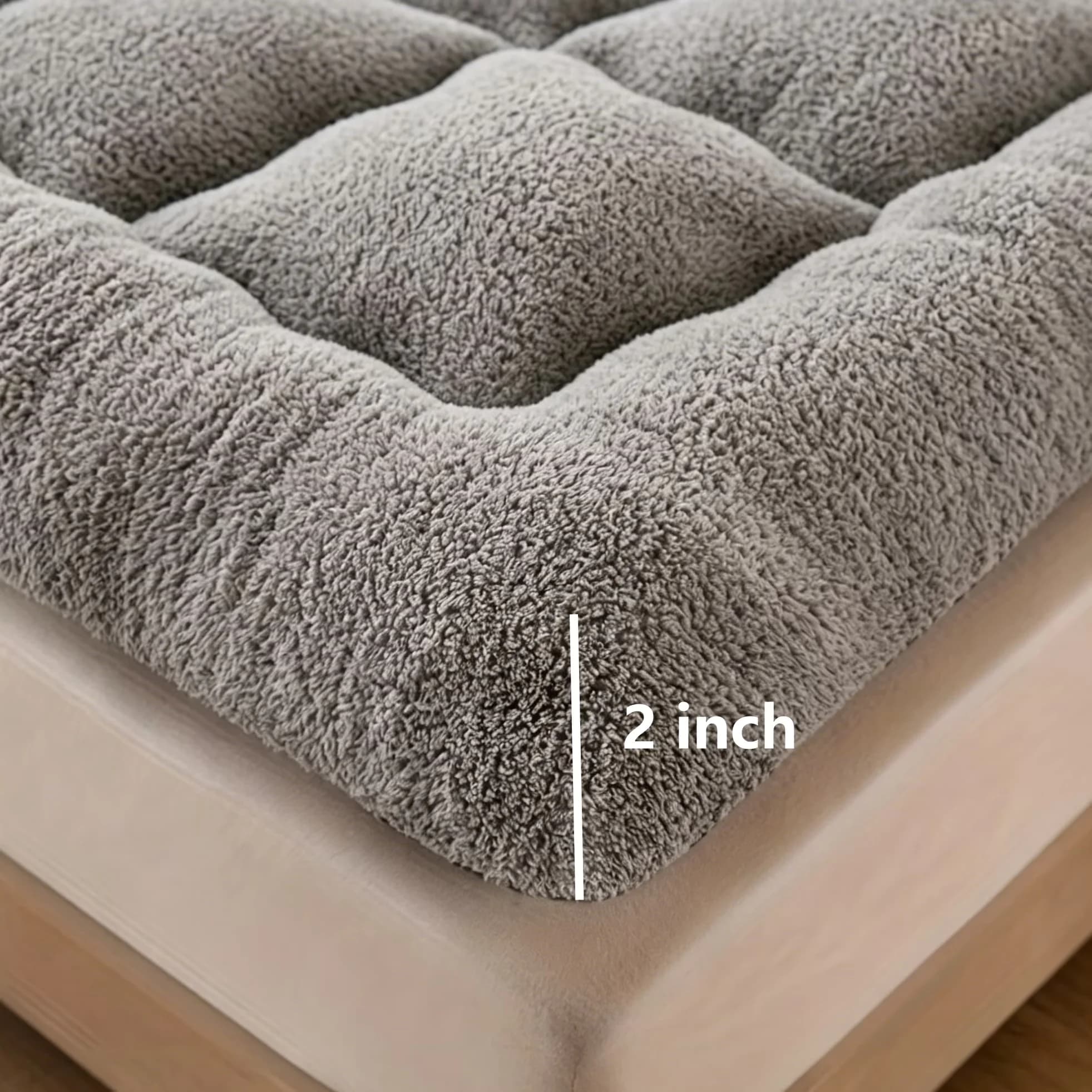 Mattresses Accessory Compact with Hypoallergenic, Breathable, Antimicrobial - Gray Polyester for Camping Model A43B96