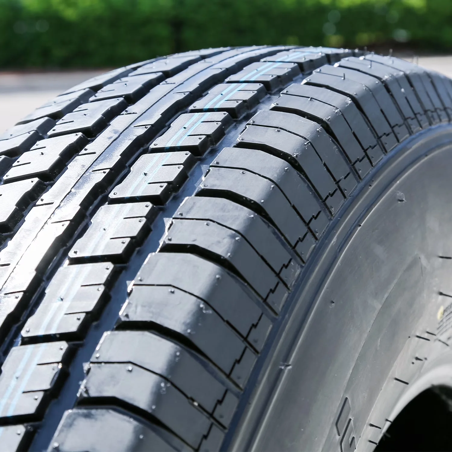 Trailer Tire Modern with Wet Or Dry, All-Weather, Low Maintenance - ST235 Model A98F2D