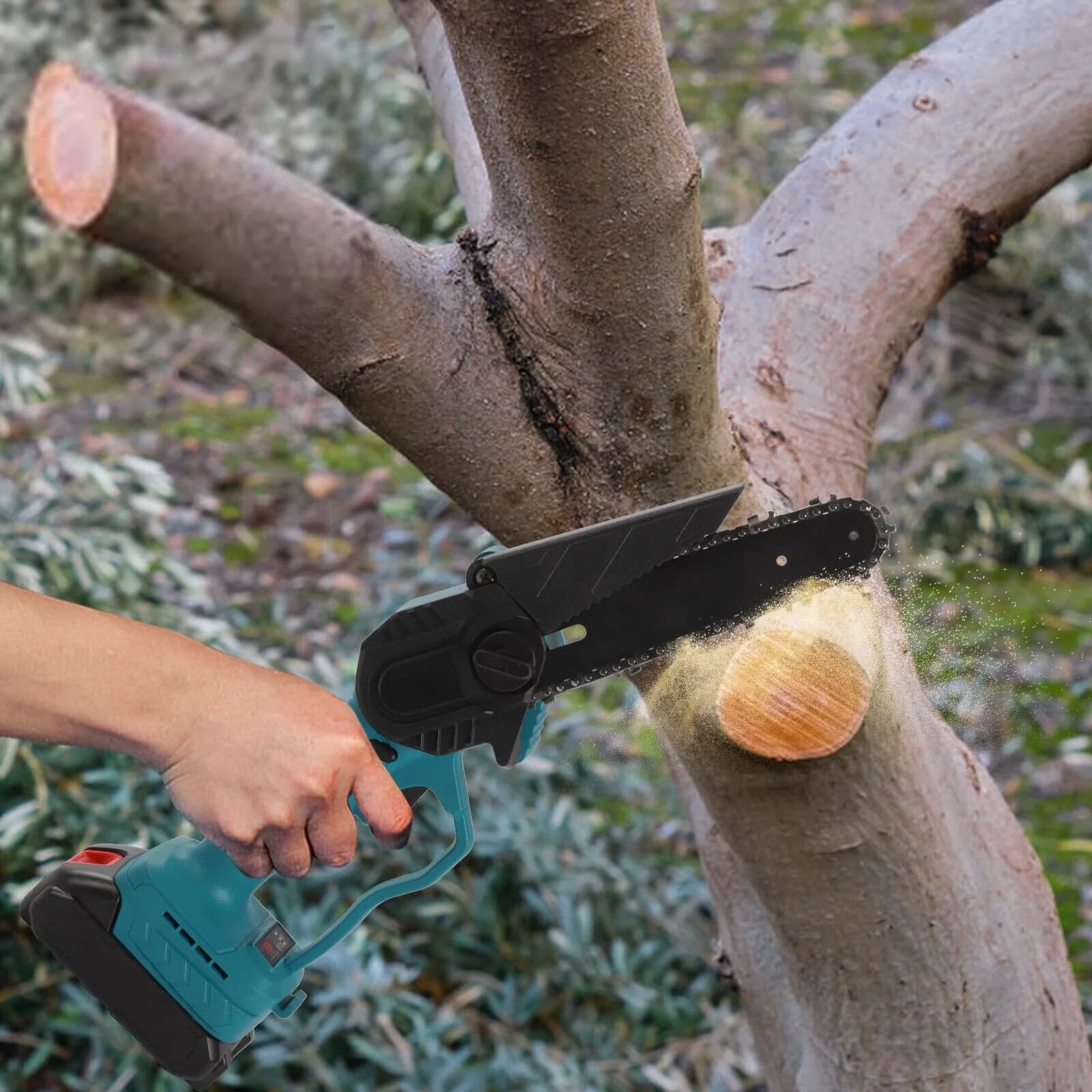 Versatile Pole Saw with Battery, 18V - Blue - Easy to Use Model EDCFFB