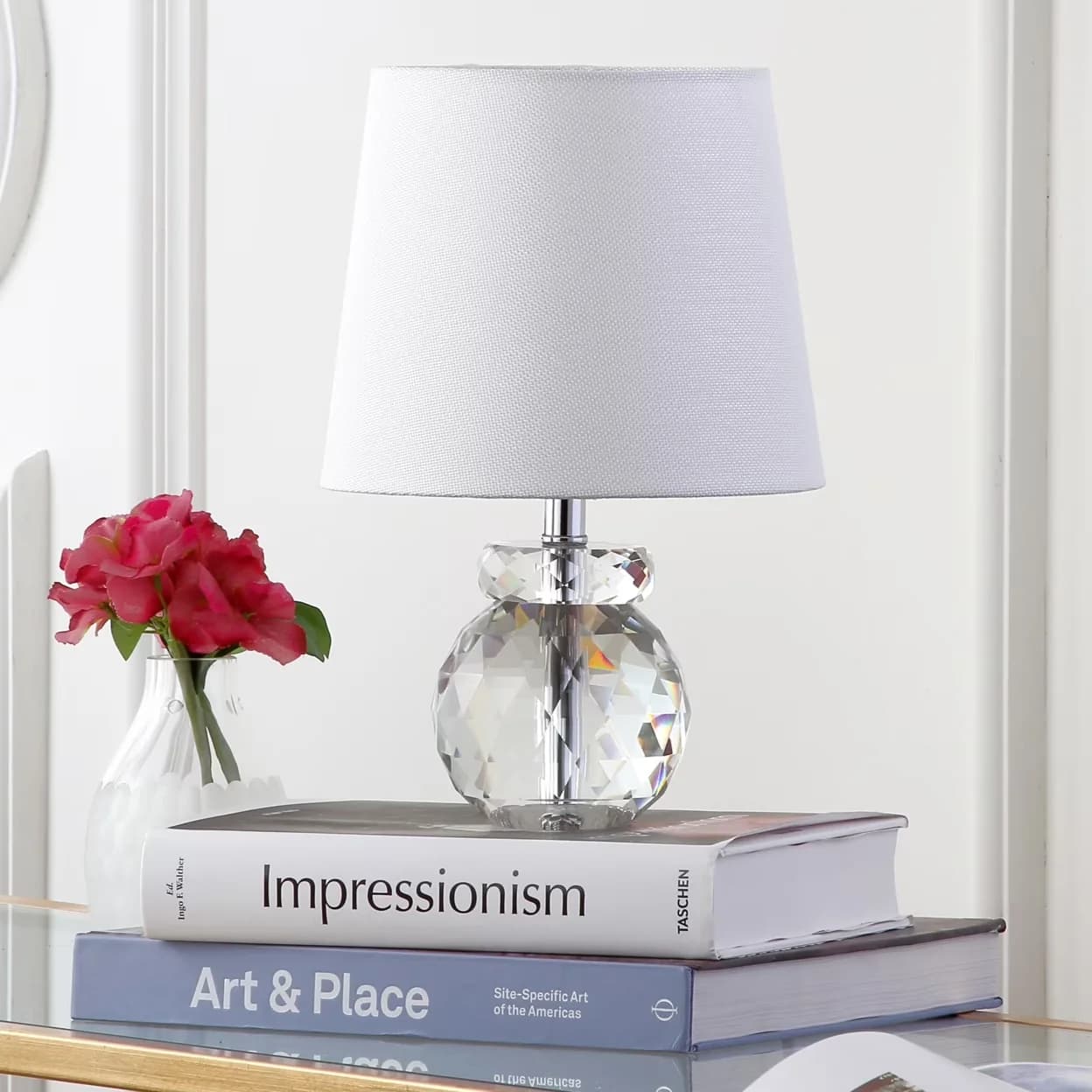 Modern Table Lamp with Transitional, Minor assembly needed - Crystal White Model 656D72