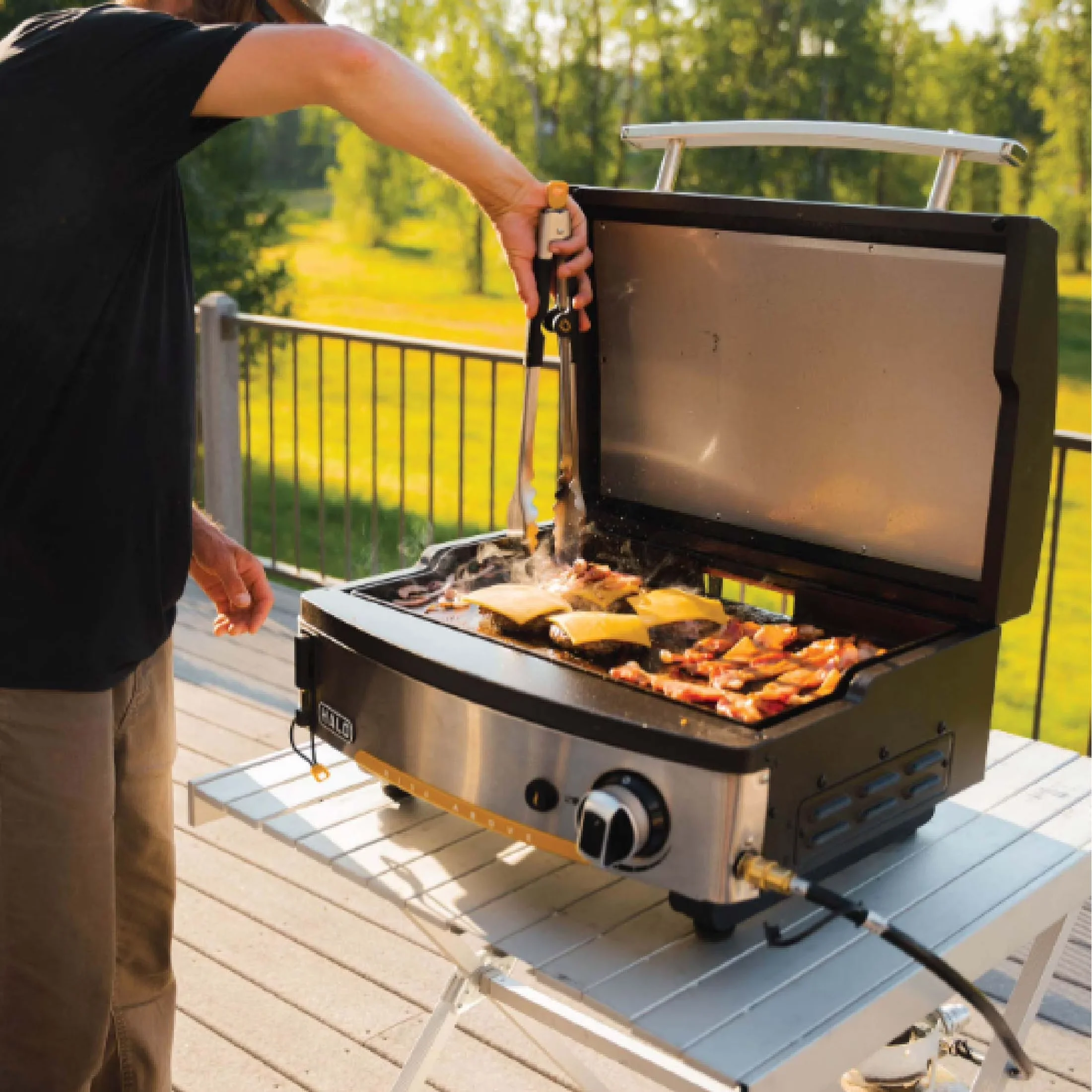 Quality Flat Top Grill with Grease Pan, Portable, 2-Zone Cooking and Compact Design - Stainless Steel Model 2F2AC0