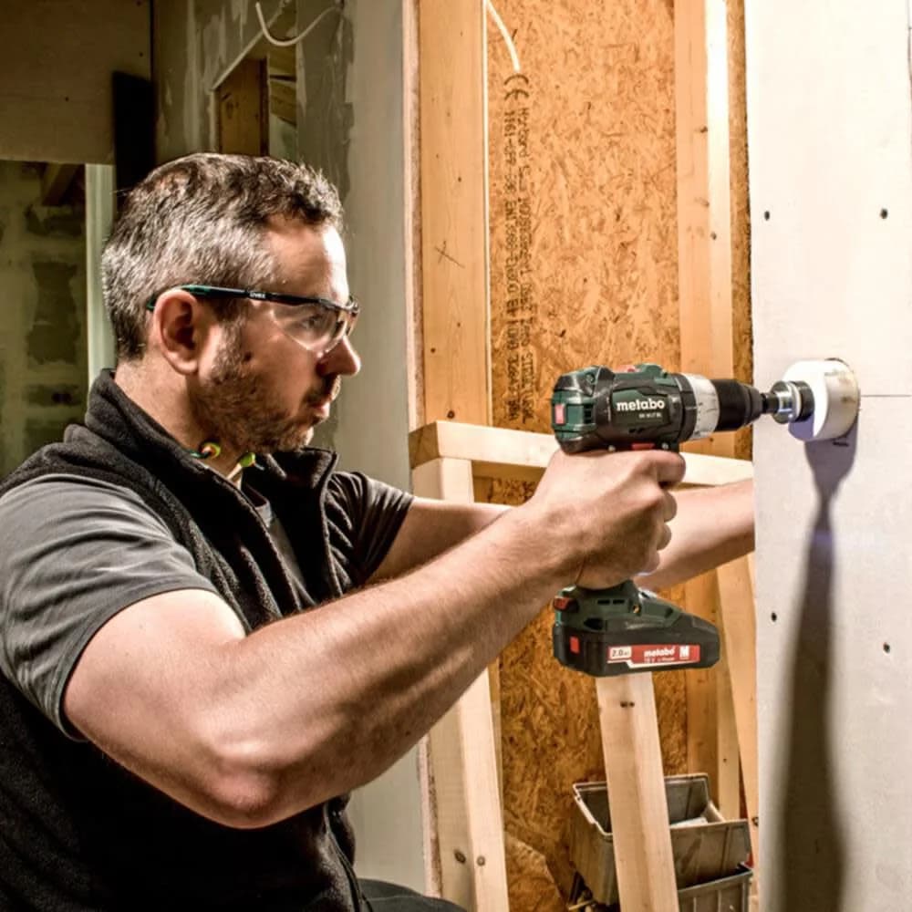 Stylish Drills Driver with Battery, 18V - Green 1/2 in - Professional Series Model F4C164