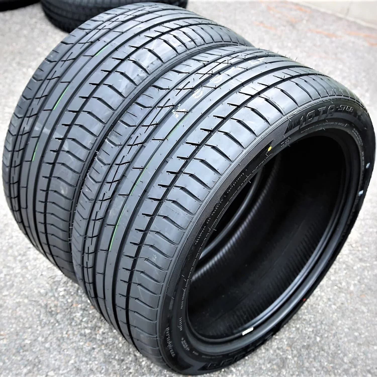 Versatile Suv Tire with 114V, All-Weather, High-Speed - ST68 - Traditional Style Model F7E22B
