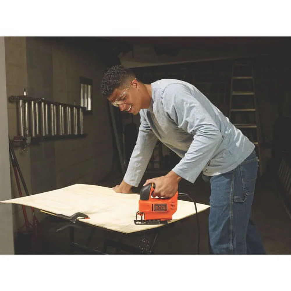Power Saw Compact with Variable Speed, Makes bevel cuts up to 45°, 4.5AMP Corded Jig - Model E40FDF