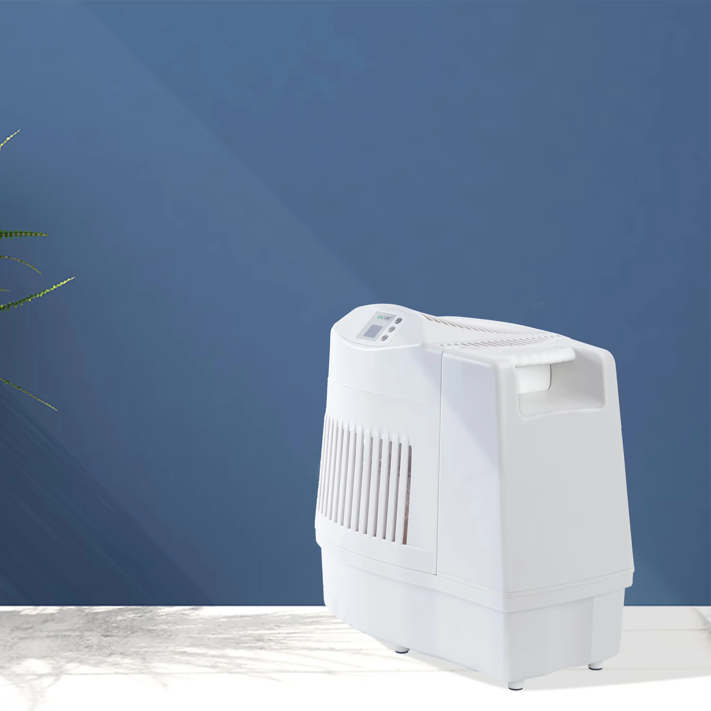 Innovative Humidifier with Automatic Shut-Off, Adjustable Humidistat - White Model 1126E0