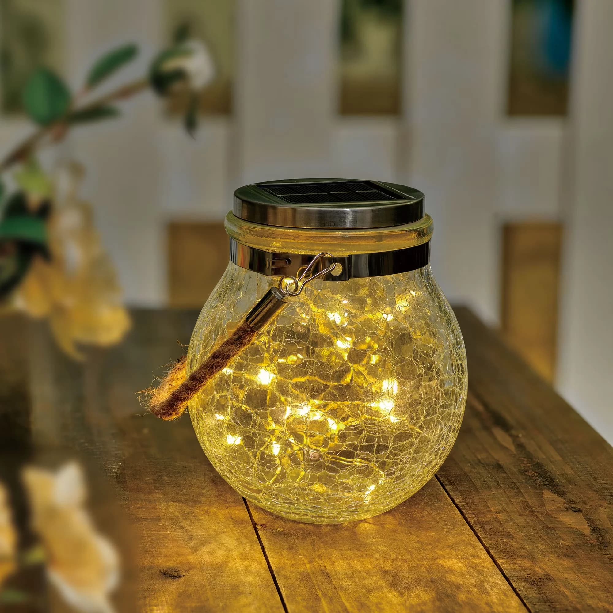 Reliable Novelty Light with LED, Solar, Rust Resistant - White Glass, Metal Model 931F74