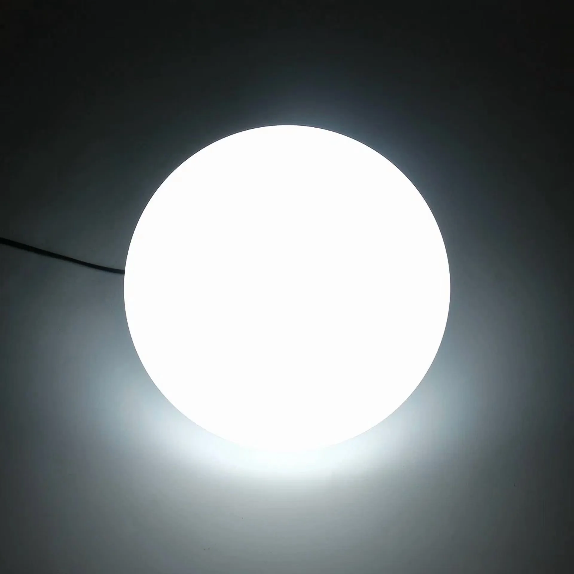 Innovative Led Lighting with LED, Easy to use and practical for everyone. - White Model 3A76C4