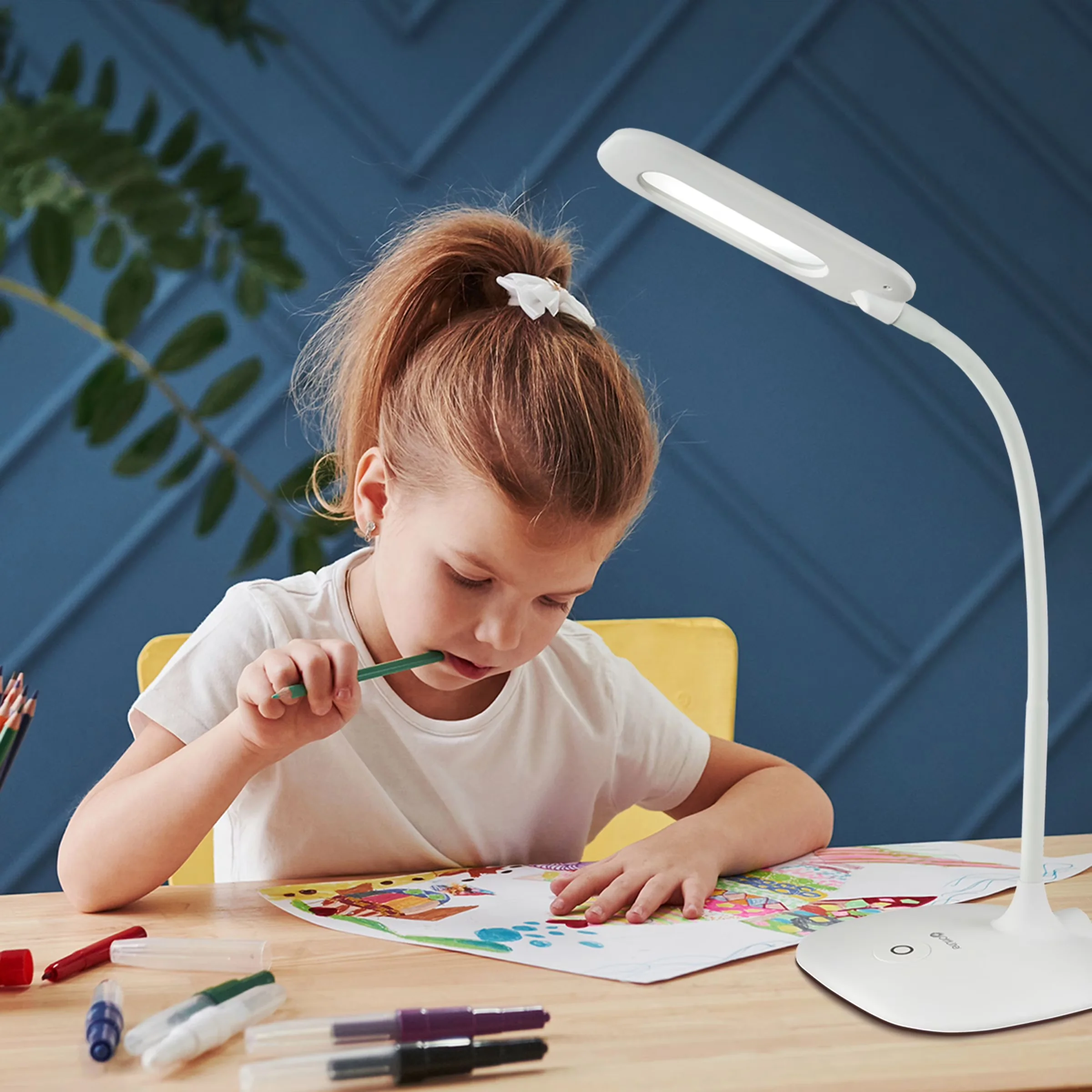 Versatile Desk Lamp with LED, Task Lamps, Energy Efficient - Plastic White for Home Office Model DE6882