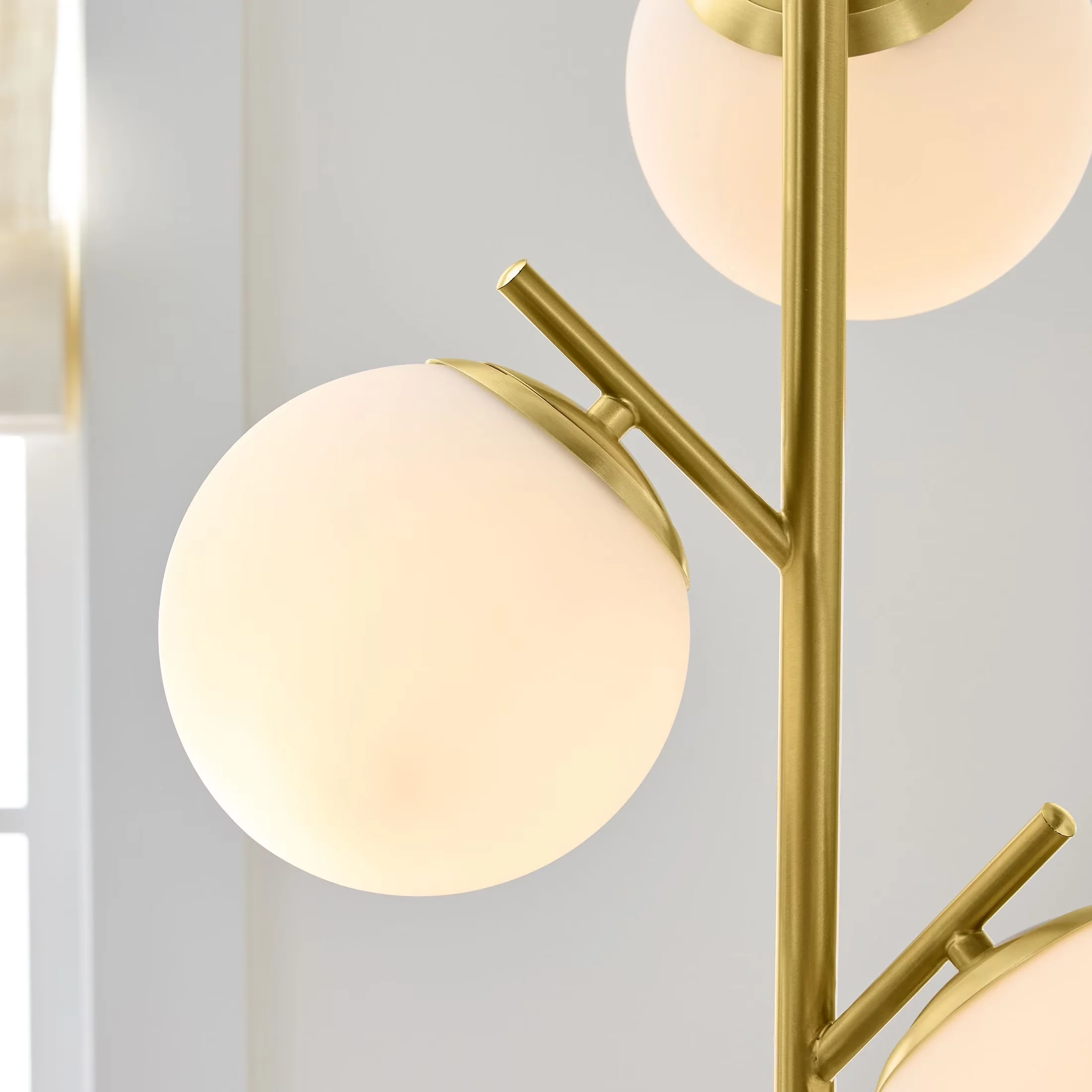 Efficient Floor Lamp with LED, Energy Efficient - Metal Gold Globe for Daily Use Model 7A9DB0