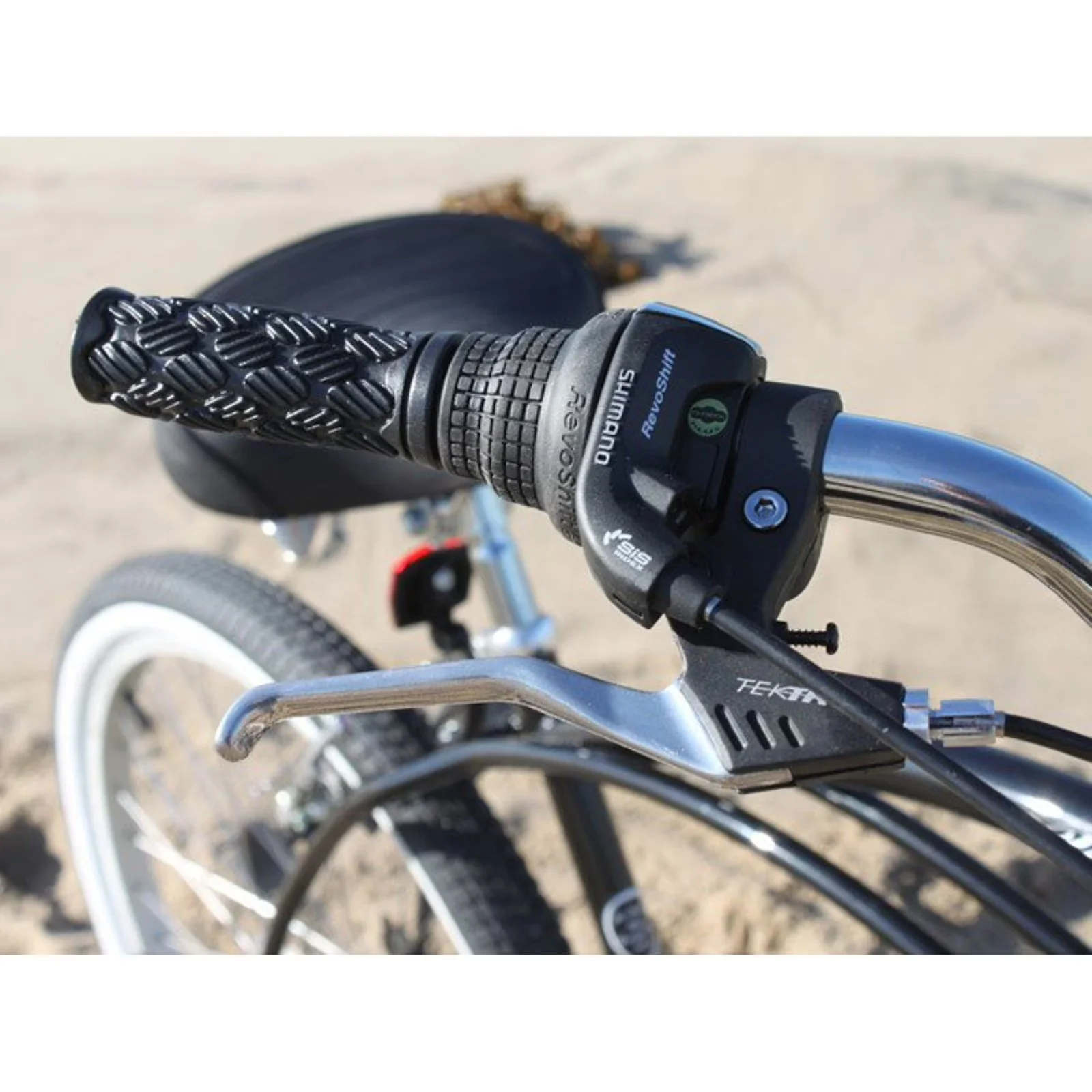 Efficient Cruiser Bike with Adjustable Seat, Matte Black, Urban Man - Black Model 98B5CF
