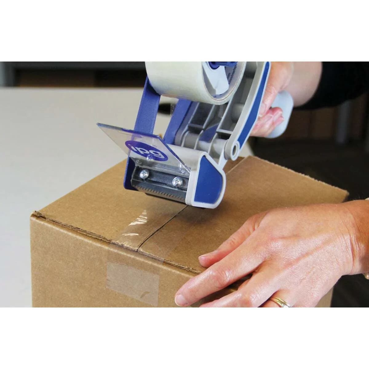Moving Efficient with Economy Sealing Tape 610C, Clear - Clear Polypropylene Model DC57BC