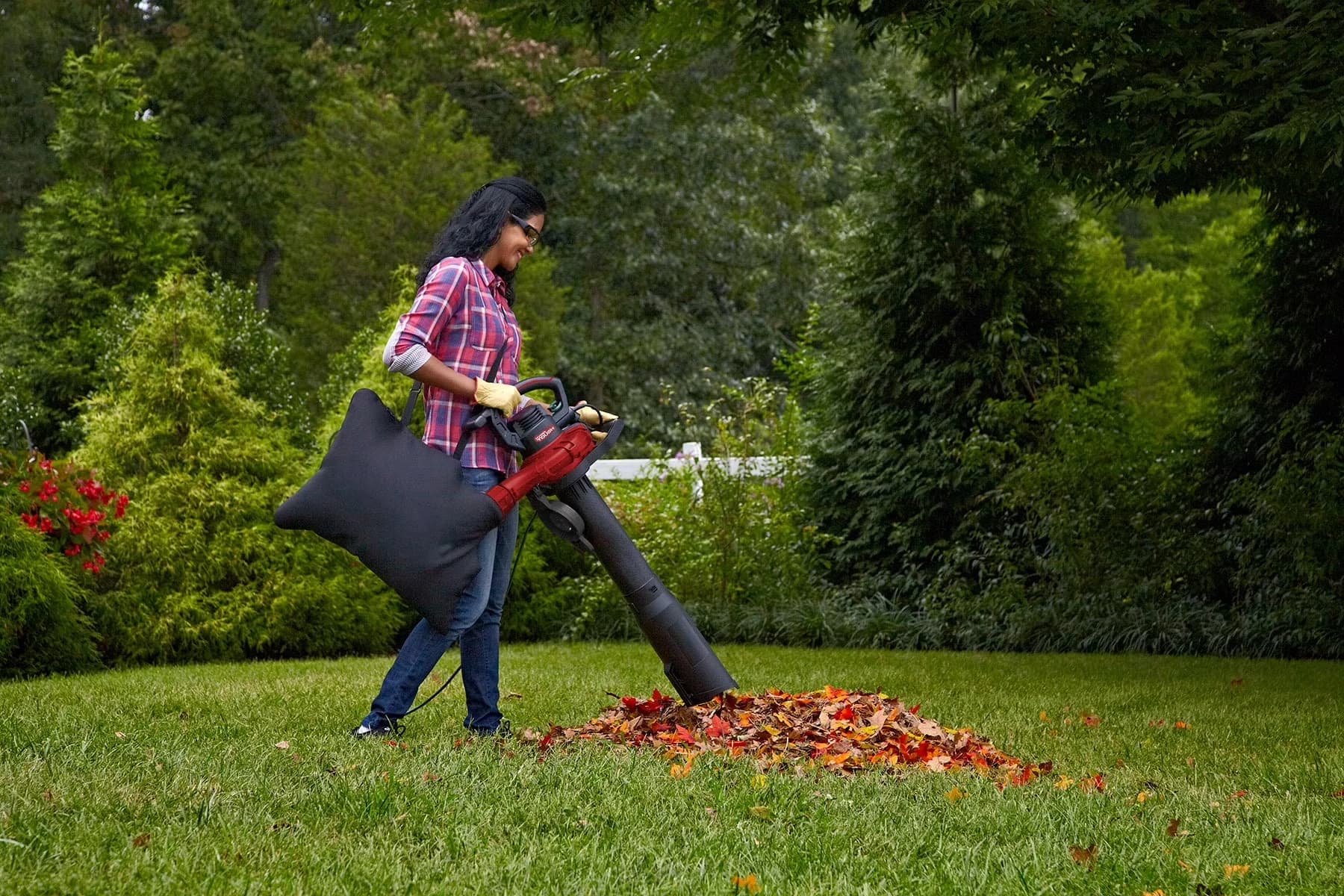 Premium Leaf Blower with Vacuum & Mulcher Combo - 12 - Rustic Charm Model F8138B