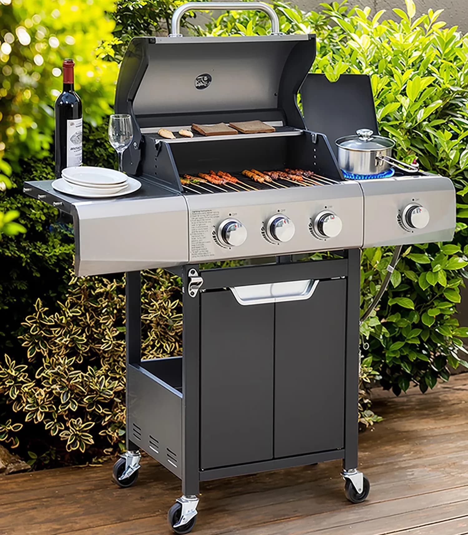 Efficient Gas Grill with 40500 BTU, Foldable Legs - Stainless Steel Silver Model B06171