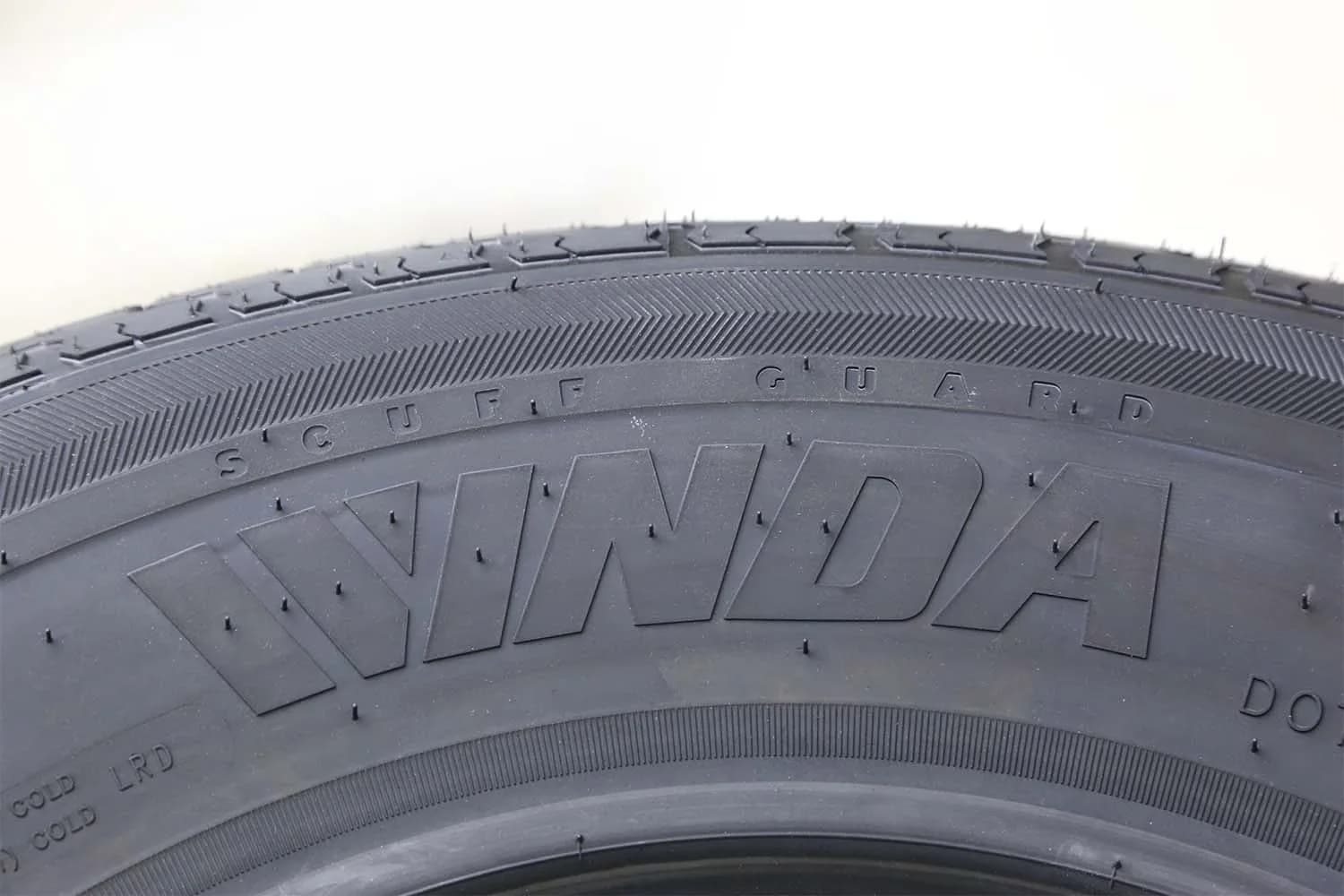 Innovative Trailer Tire with Heavy-Duty, Ply Rated: 10, Tread Depth: 14/32" - Model 16E797