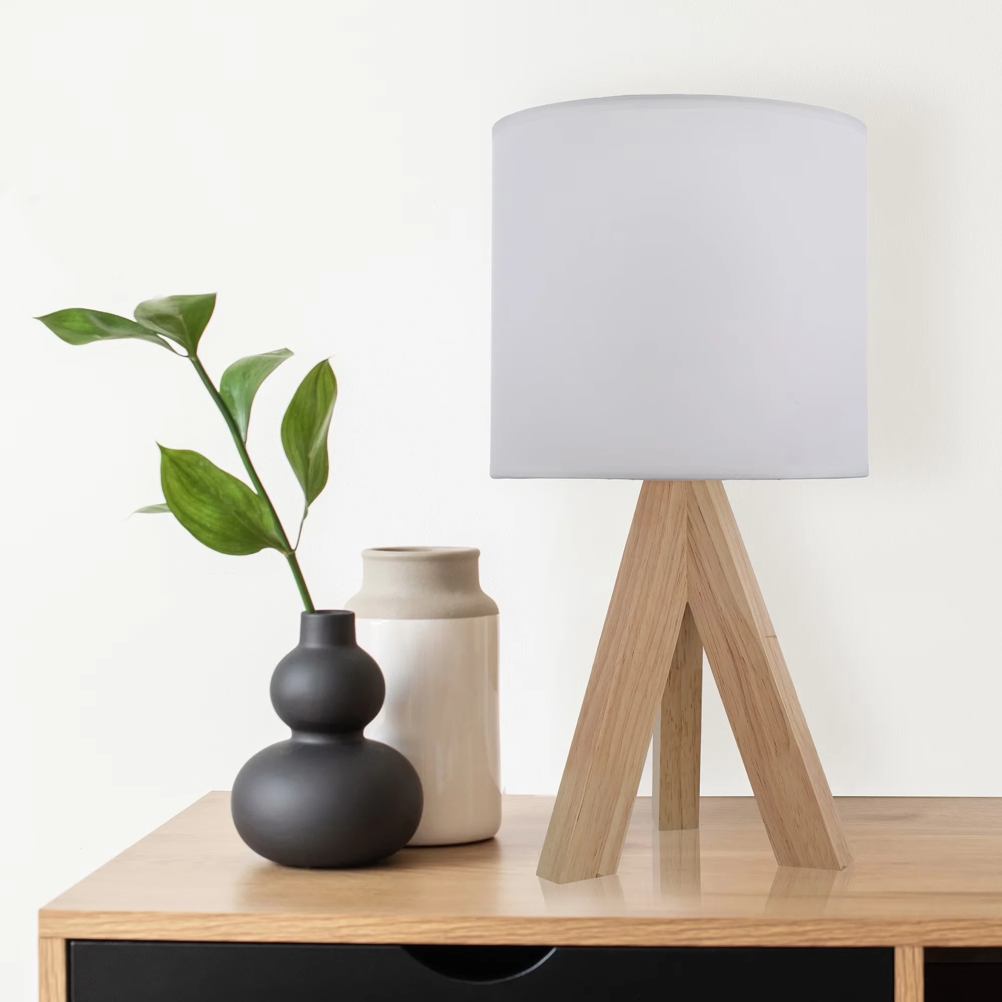 Essential Desk Lamp with Incandescent, Contemporary, Power Outlet - White Wood Model 5E8883