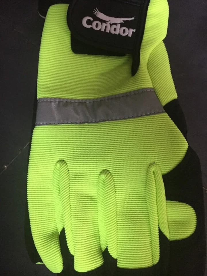 Professional Protective Equipment - Green L Condor - Built to Last Model 06D0C3