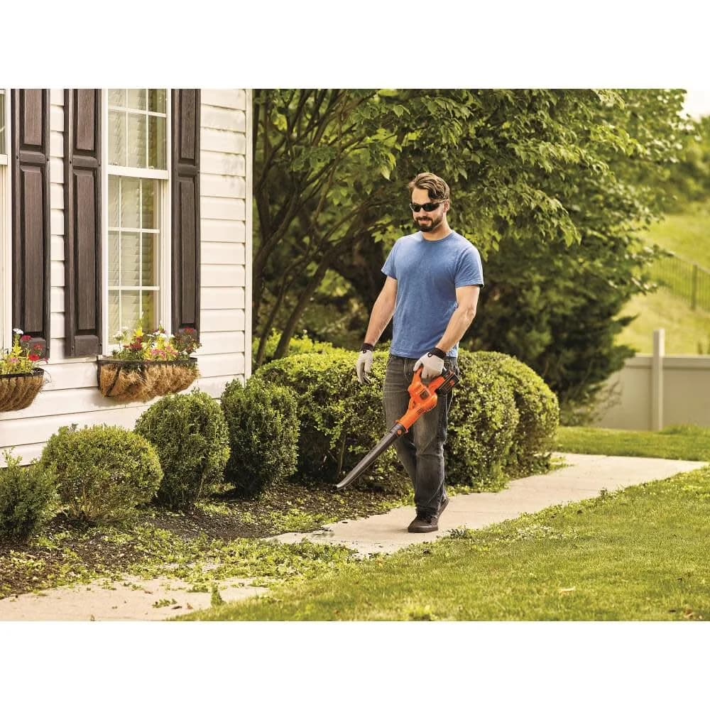 Leaf Blower Versatile with Battery, 40V, 40V MAX* Lithium Cordless Sweeper - Model C050B6