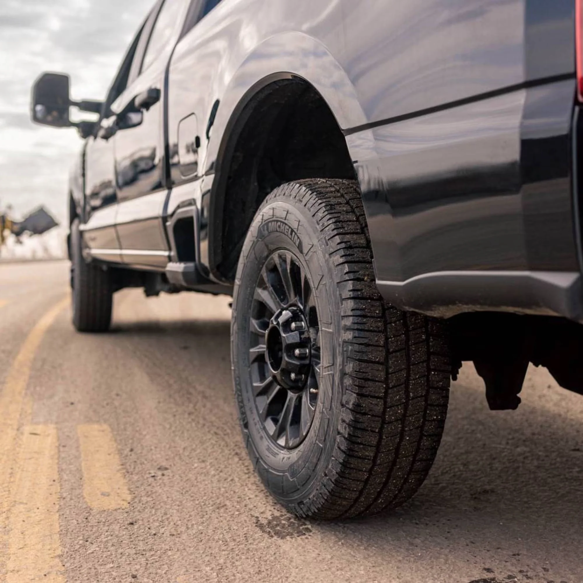 Quality Truck Tire with Durable Construction, Replacement, All-Weather - Model BA713E