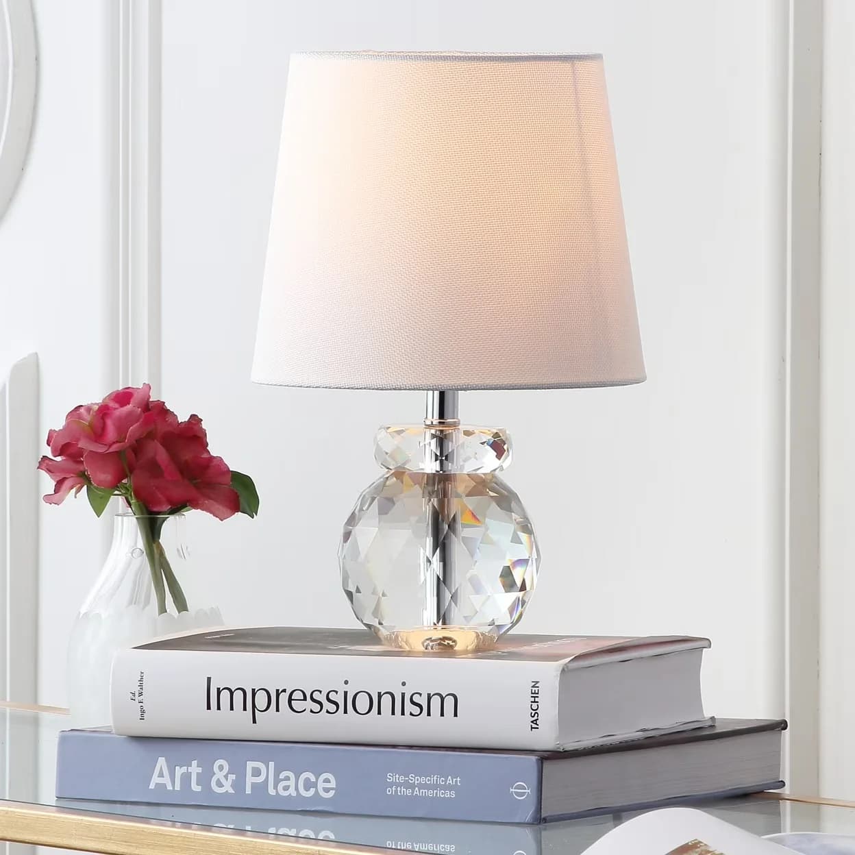 Modern Table Lamp with Transitional, Minor assembly needed - Crystal White Model 656D72
