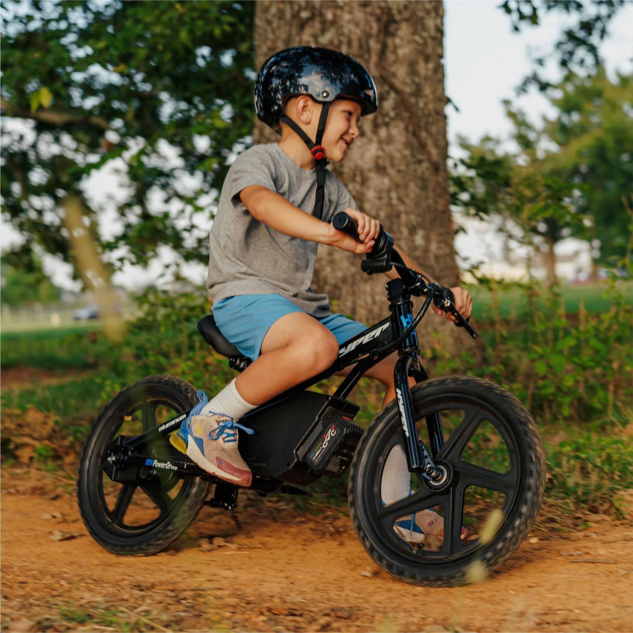 Mountain Bike Compact with Lightweight, Charge Time: 5 Hours, Motor: 400W High-Torque Brushless Motor - Black Model 699EB0