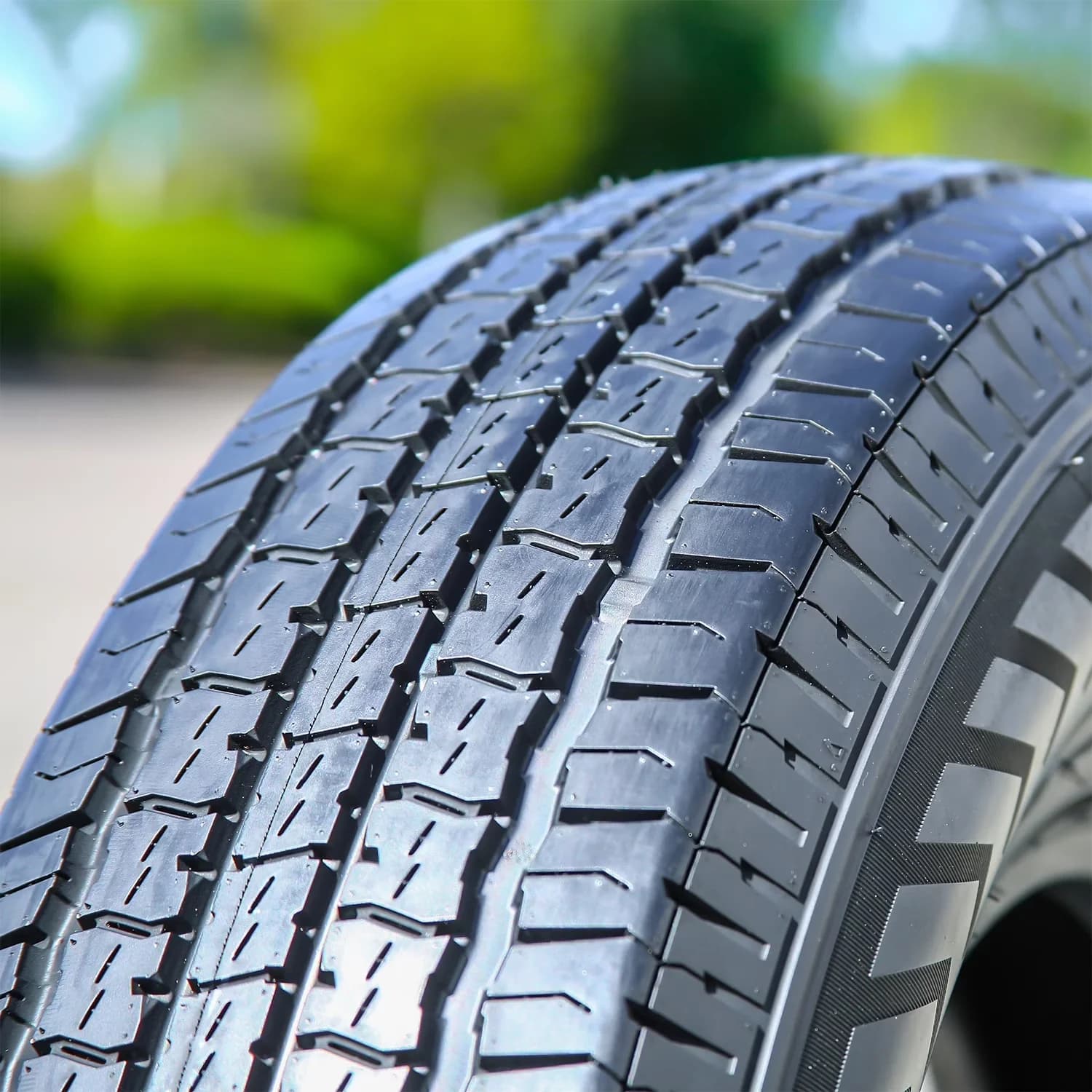 Durable Trailer Tire with Low Maintenance, Wet Or Dry, All-Weather - ST01 Model B7421F
