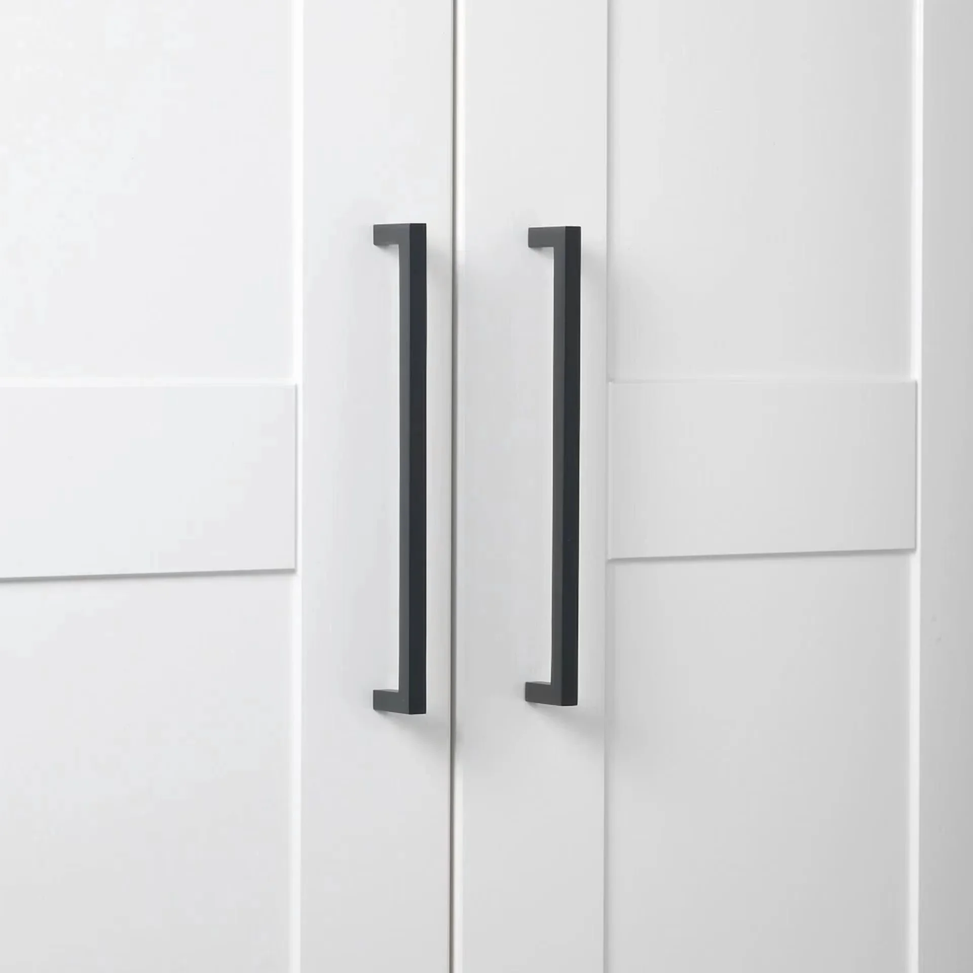 Stylish Kitchen Renovation with Durable, Easy to use and practical for everyone., 21683-192-Mb-1 - Black 7-9/16" Model F2F4F4