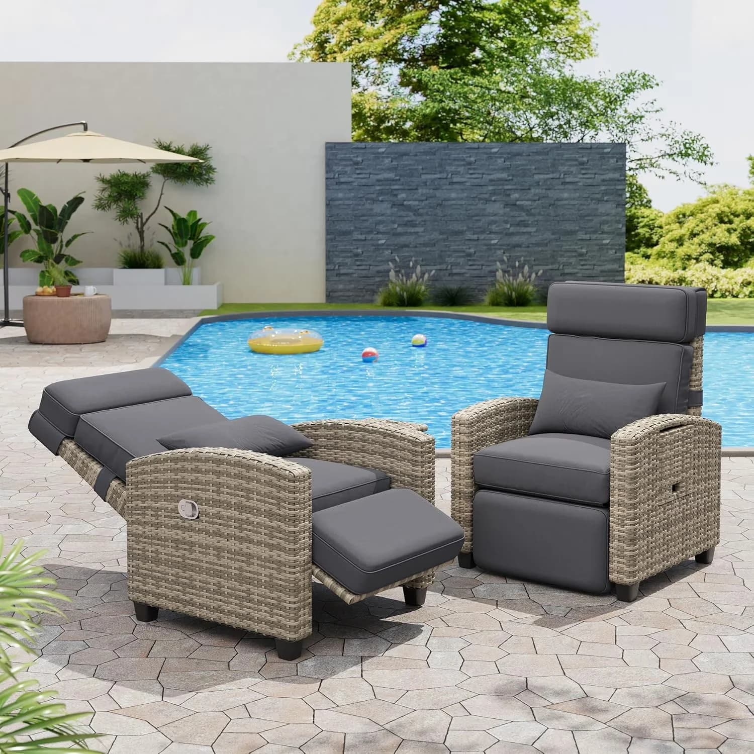 Stylish Patio Chair with Modern, Adjustable Headrest, Stain Resistant - Wicker Gray Model 182498