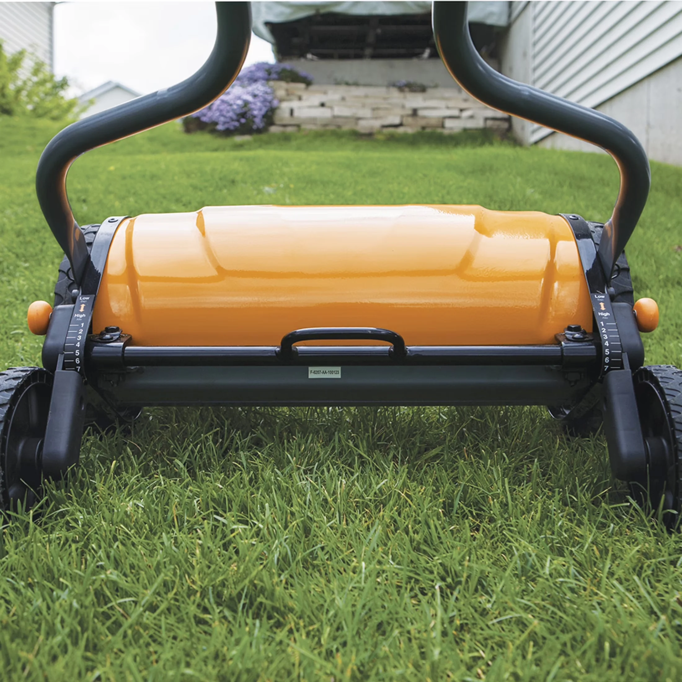 Professional Push Mower with Comfort Grip, Limited two-year warranty - 17 Inch Model EA6D0C
