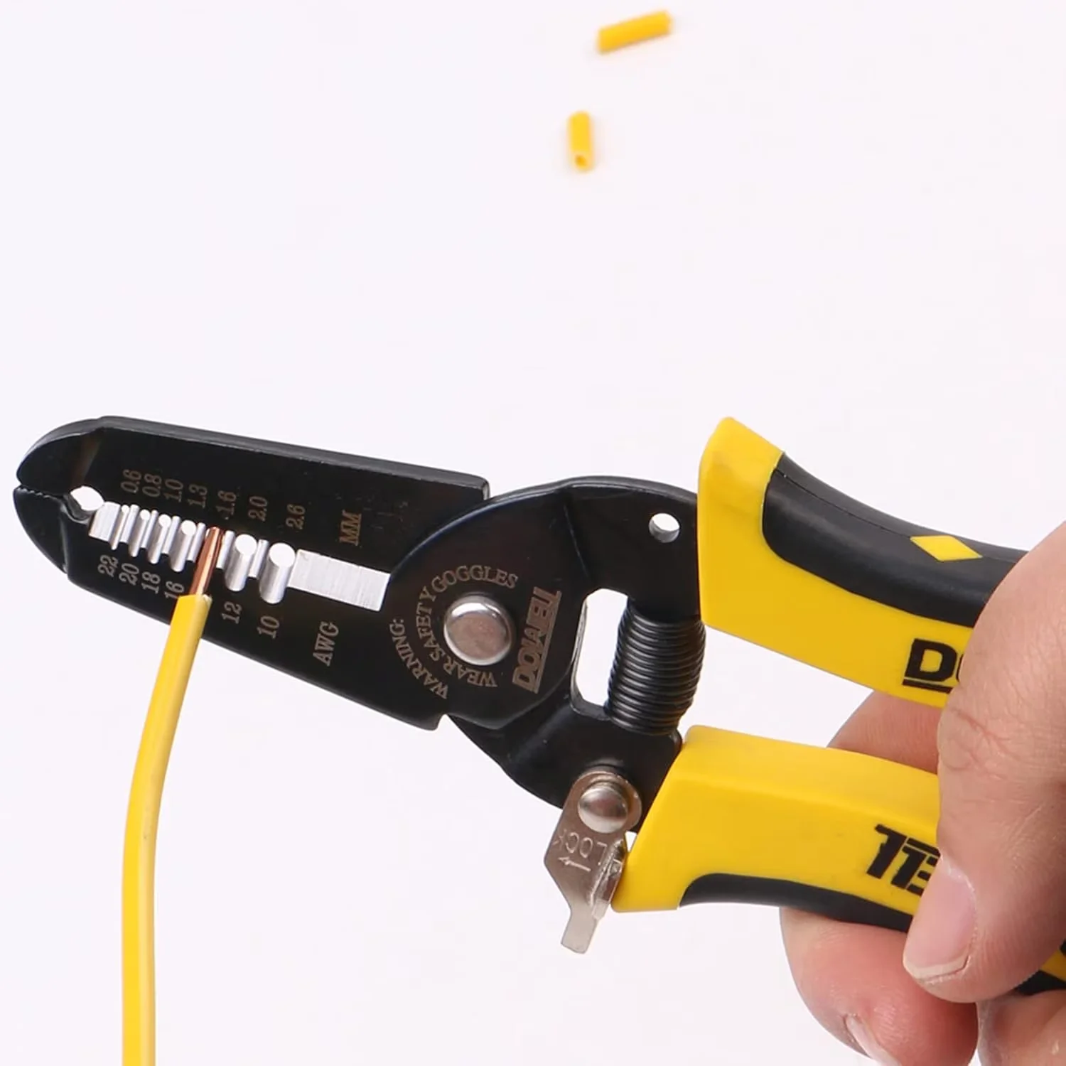 Stylish Woodworking with Comfort Grip, Easy To Operate - 10-22AWG - Contemporary Style Model 0FE2DF