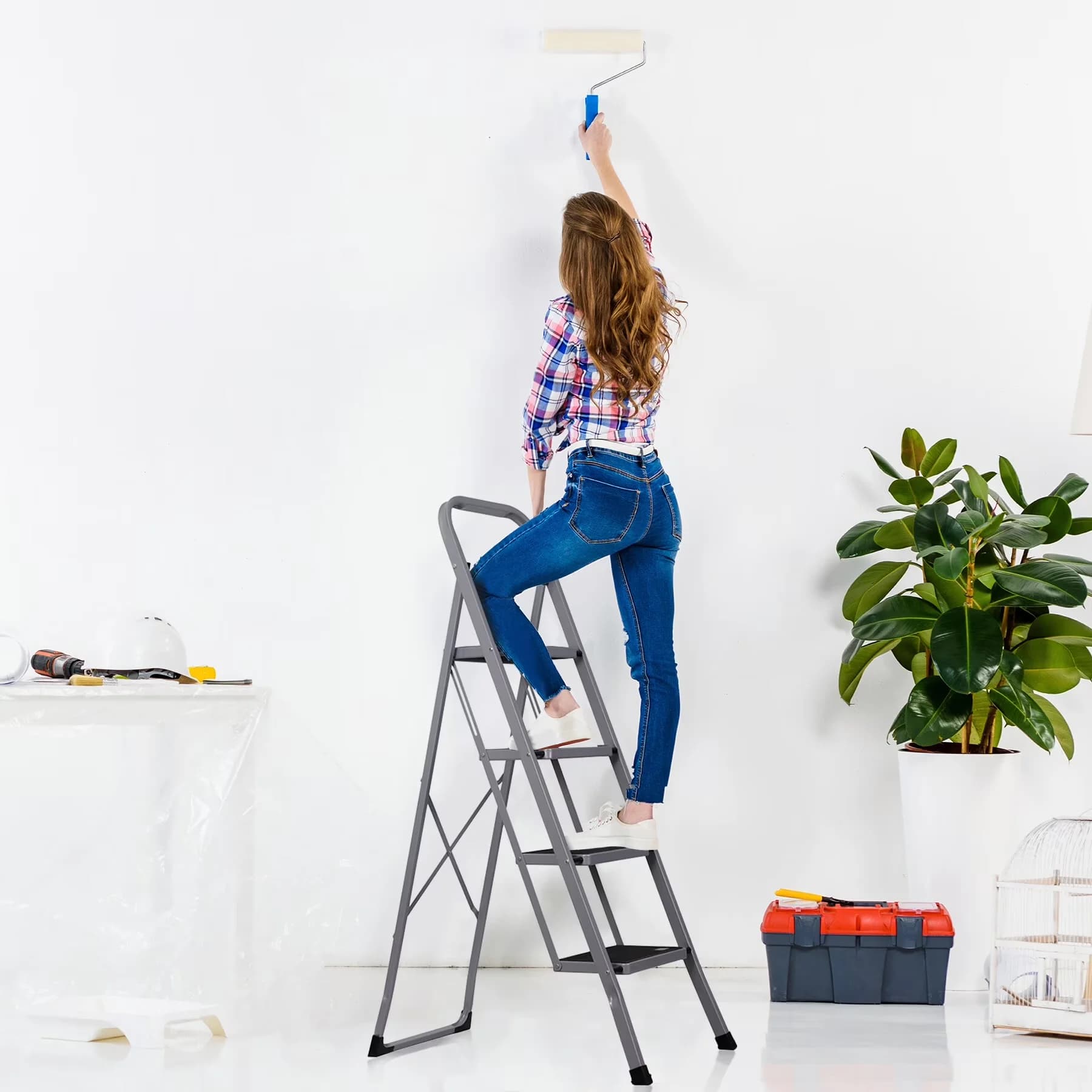 Premium Ladders And Step Stool with Anti-Slip Folding 4-Step Ladder, 38 in - Gray Steel & Pp Model B3B2D5